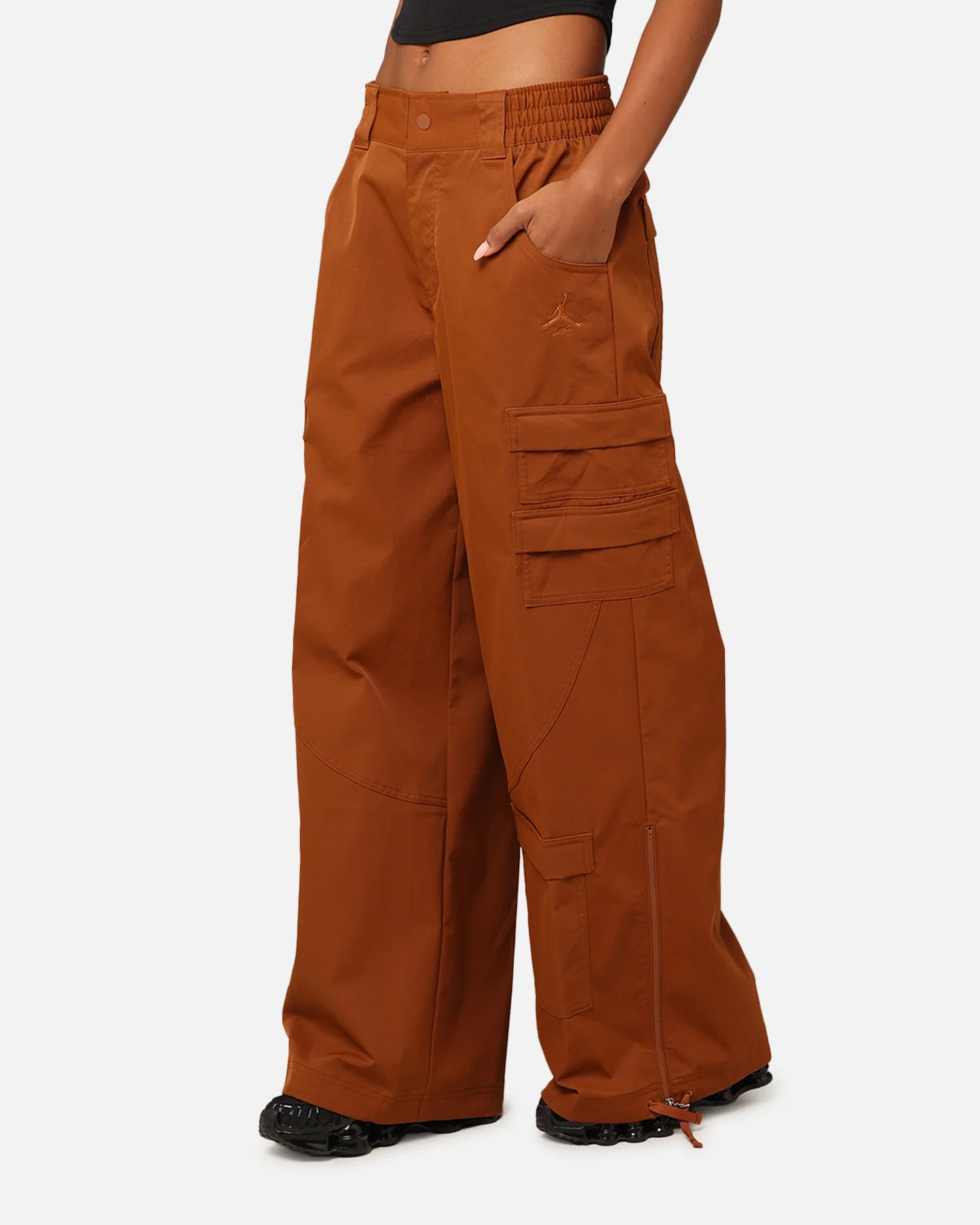 Jordan Women's Heavyweight Chicago Pants Legend Coffee - Image 6