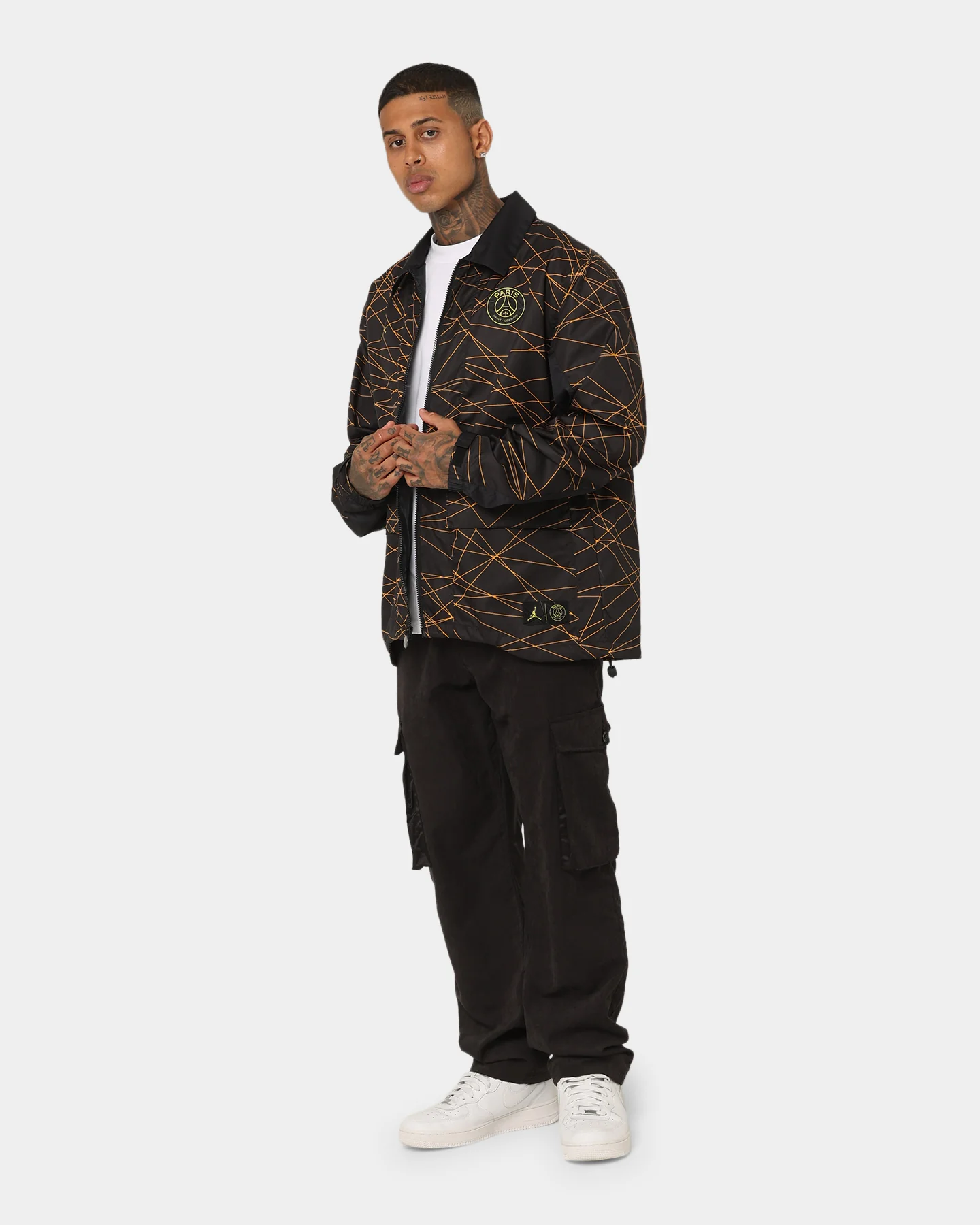 Jordan X Paris Saint-Germain Anthem Jacket Black/Tour Yellow - Image 2