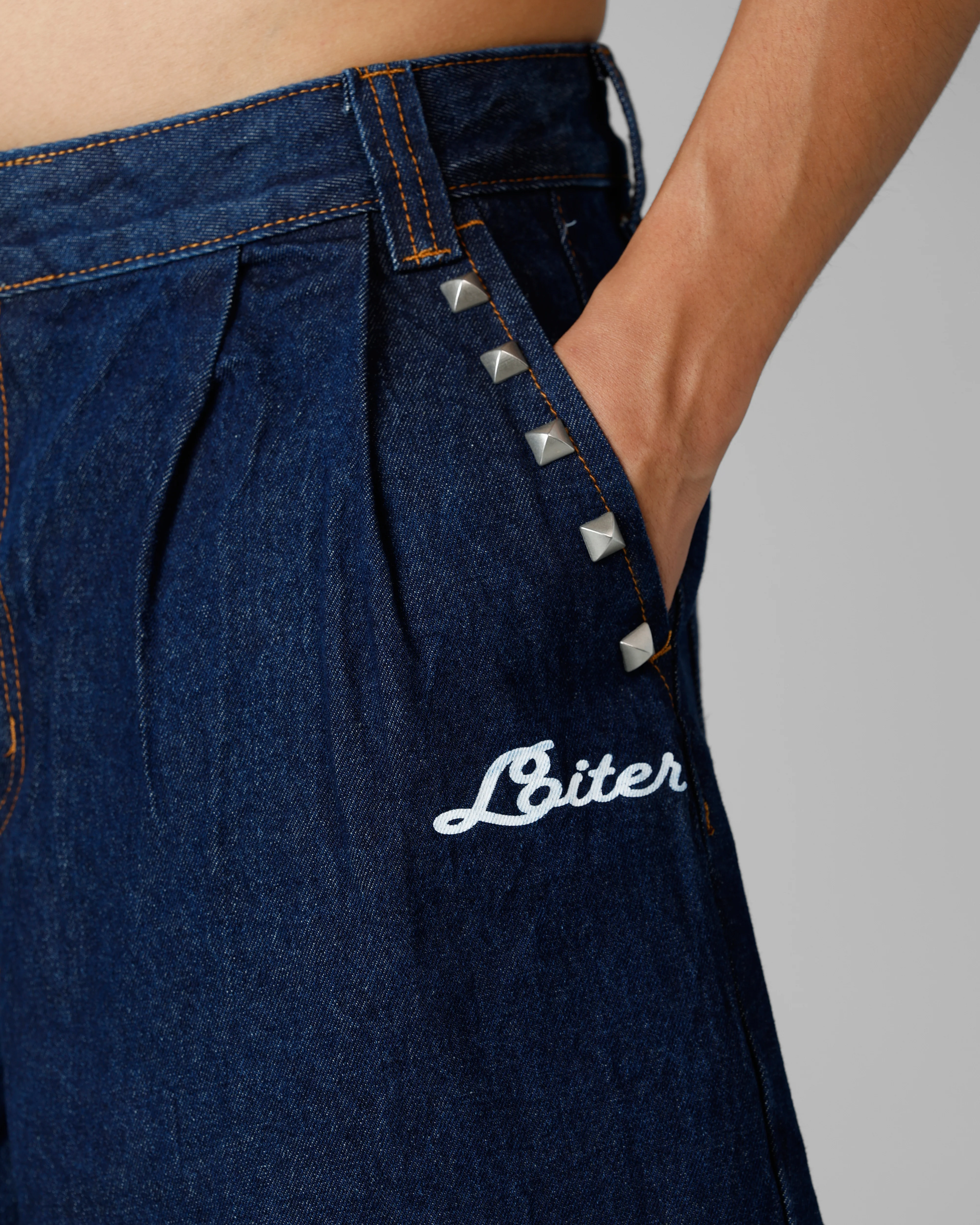 Loiter 3 Quarter Shorts Dark Indigo - Image 7