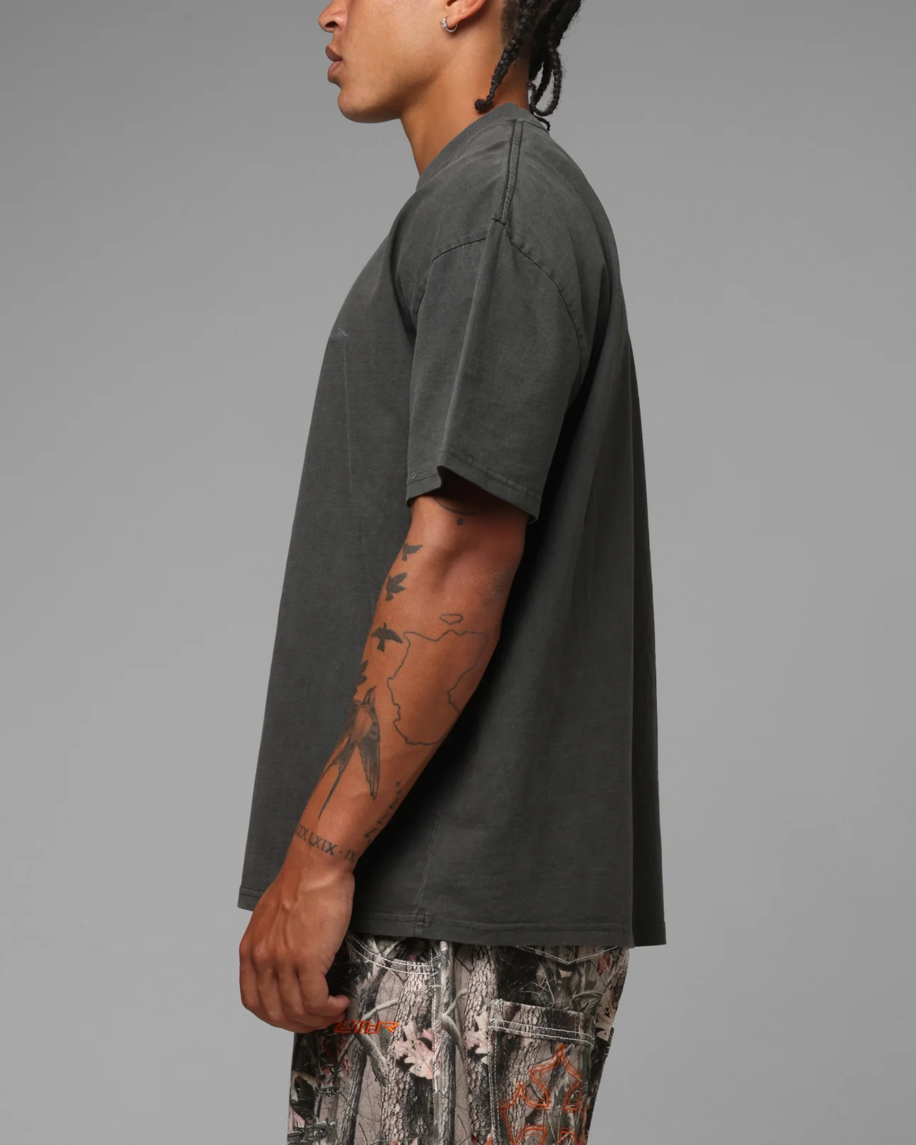 Loiter Afterimage T-Shirt Black Wash - Image 5