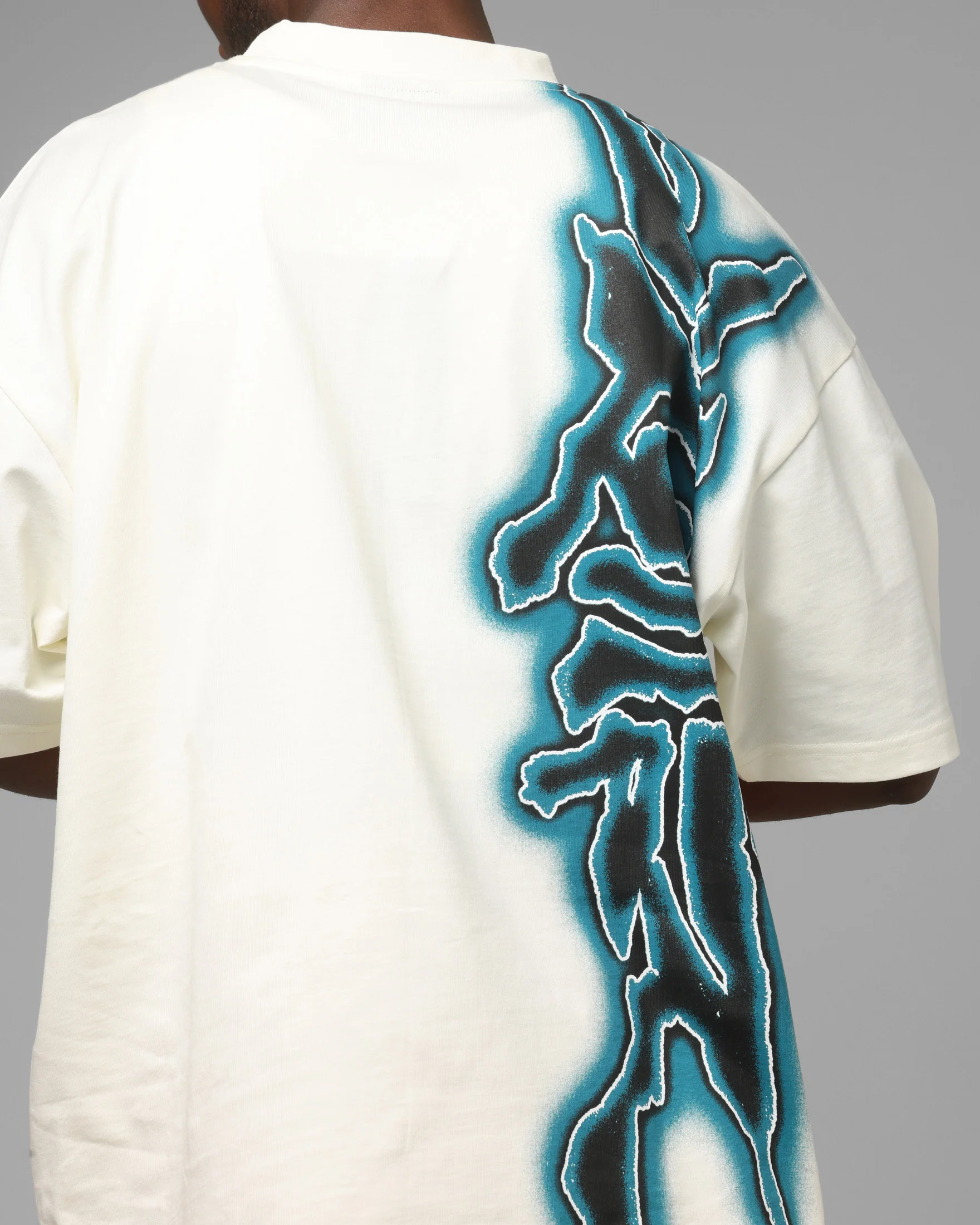 Loiter Bunny T-Shirt White - Image 7