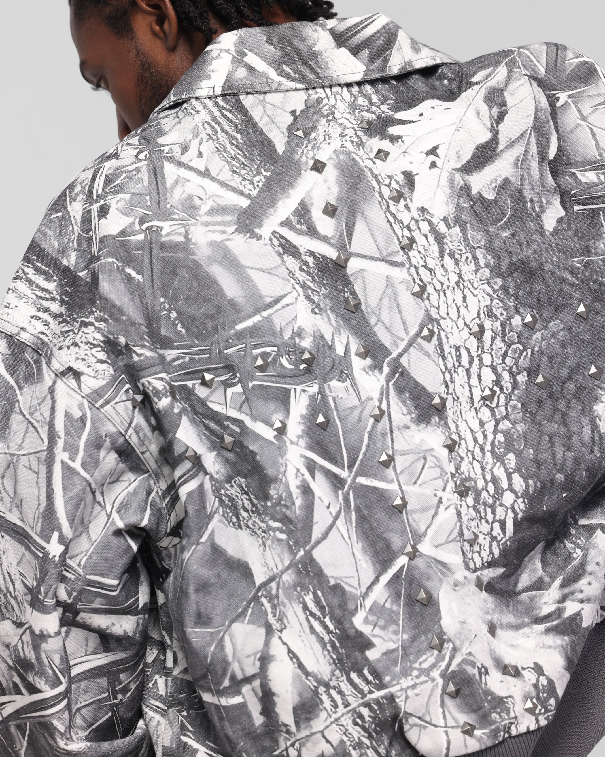 Loiter Chopper Work Jacket Real Tree Camo - Image 8