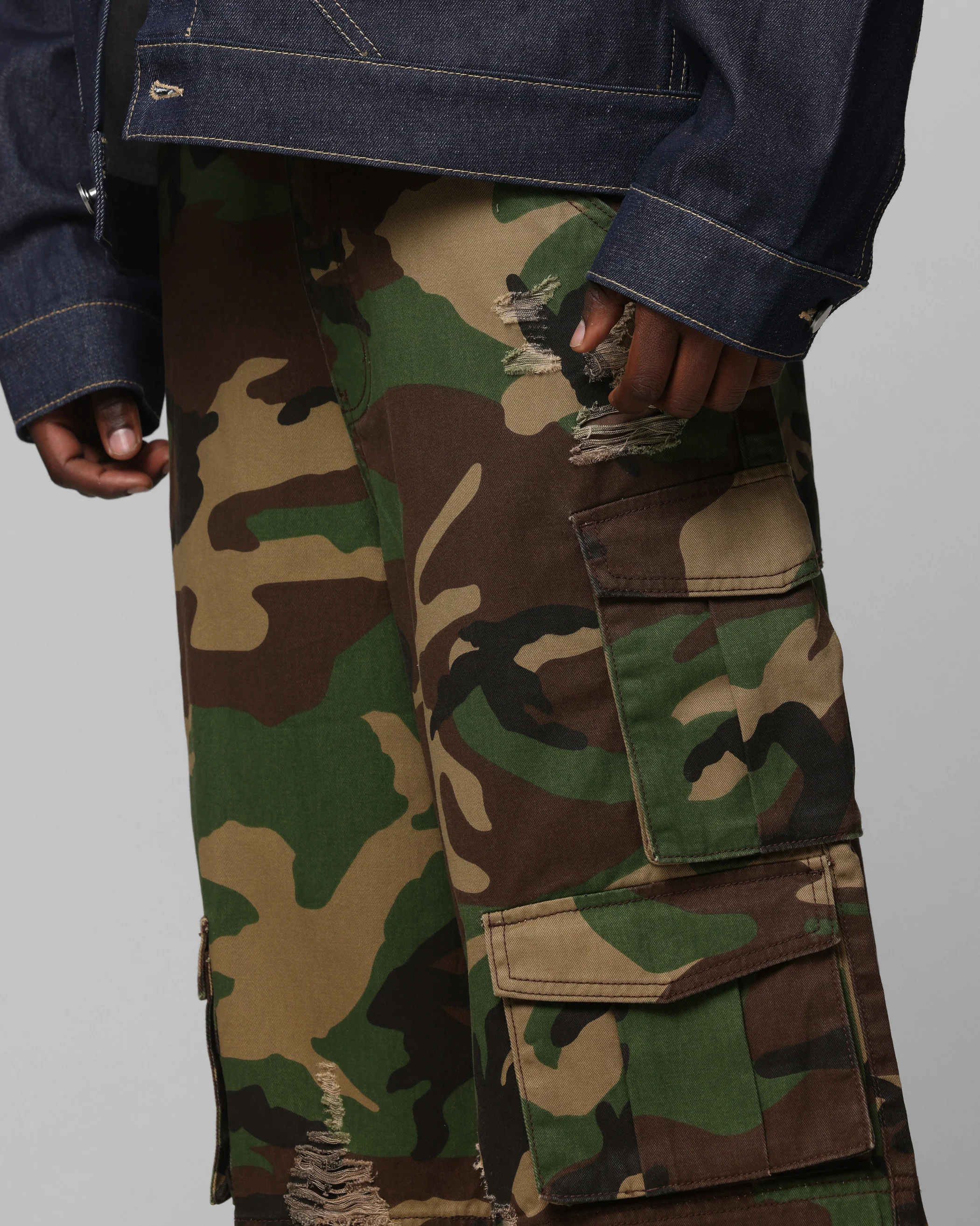 Loiter Collateral Cargo Shorts Camo - Image 3