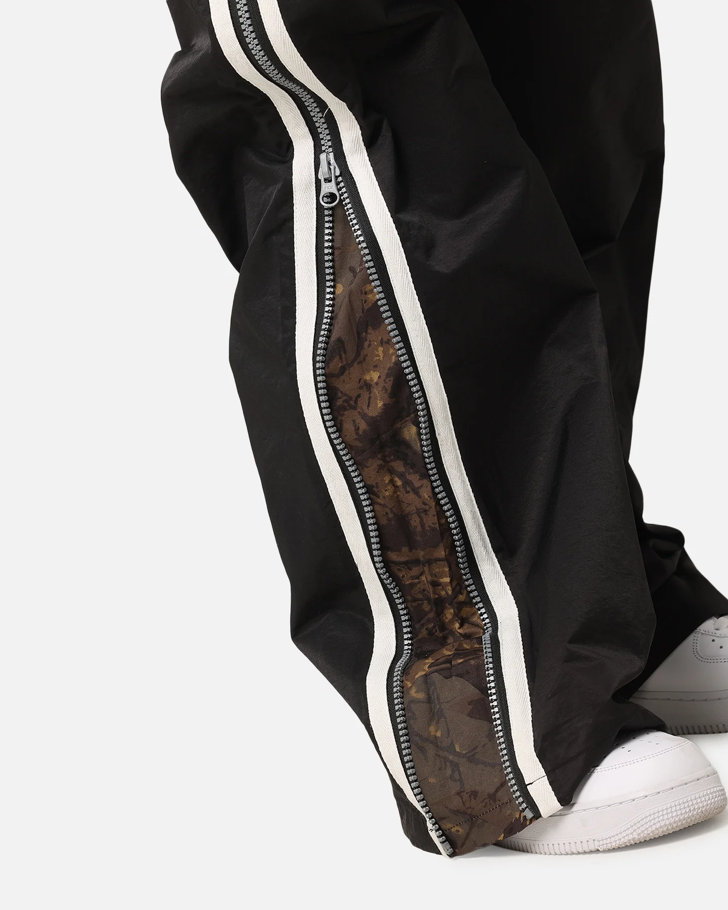 Loiter Hunter Track Pant Black - Image 3