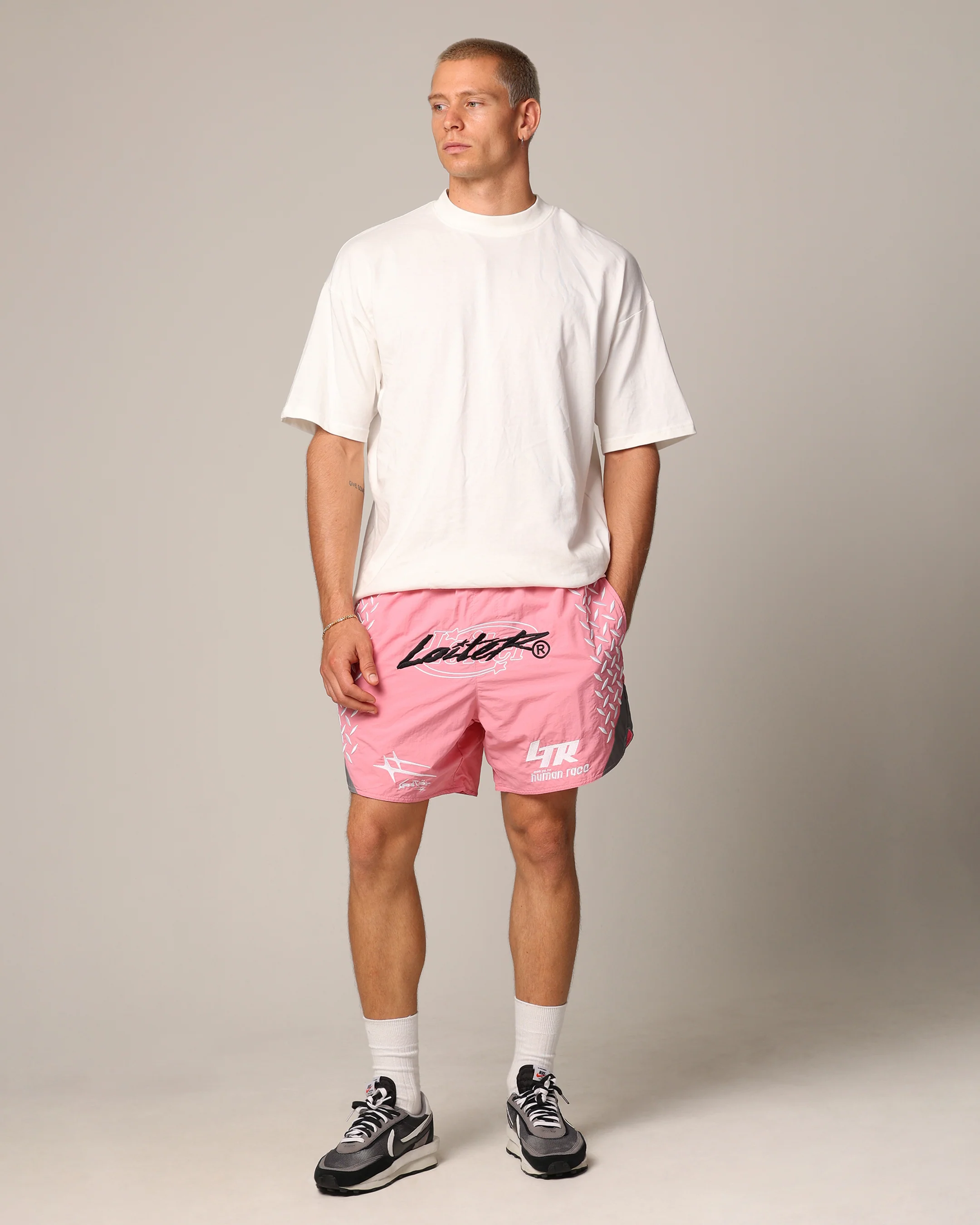 Loiter Instinct Walk Shorts Pink - Image 3