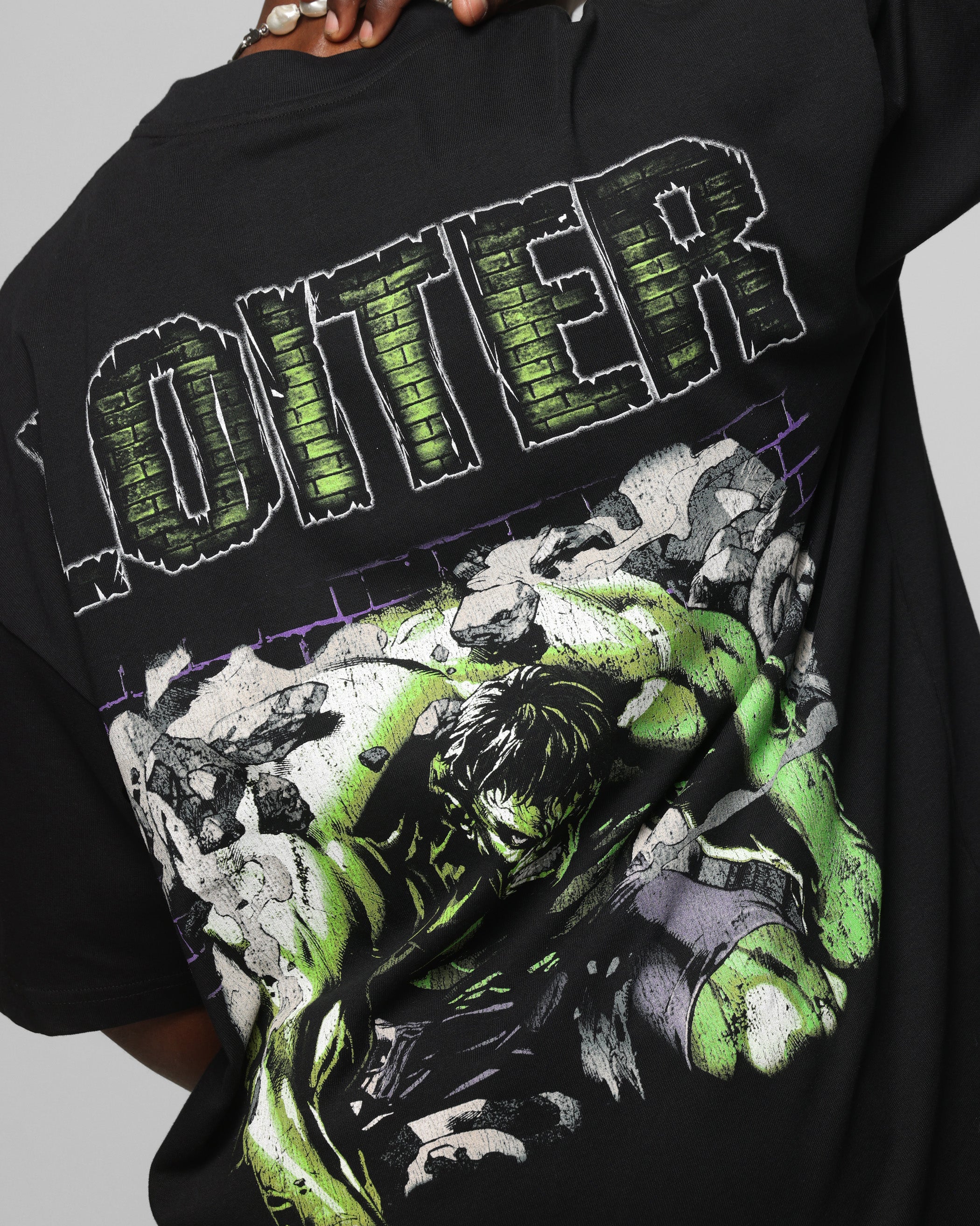 Loiter Marvel Hulk Mock Neck T-Shirt Black - Image 8