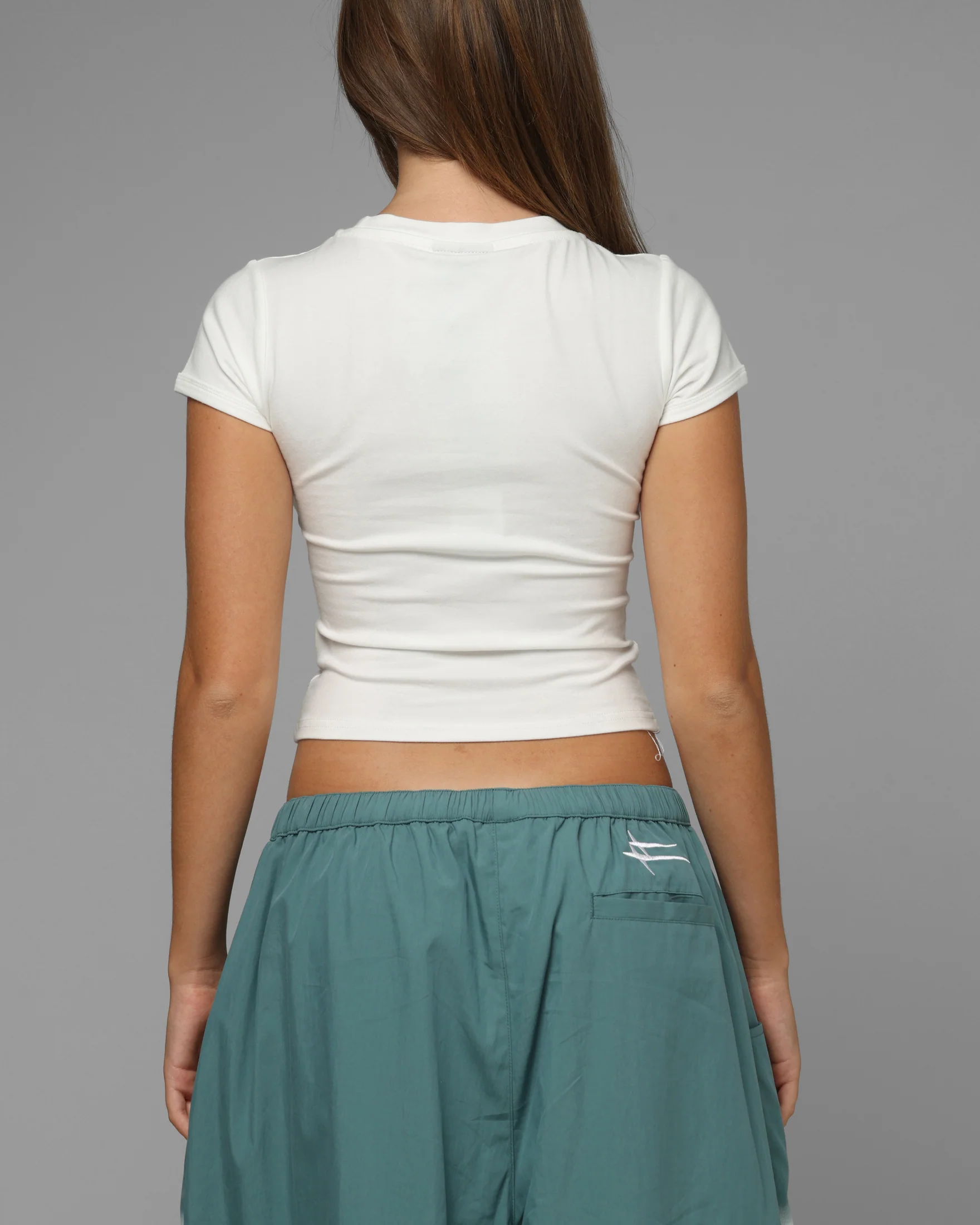 Loiter Women's Hybrid Baby T-Shirt White - Image 3
