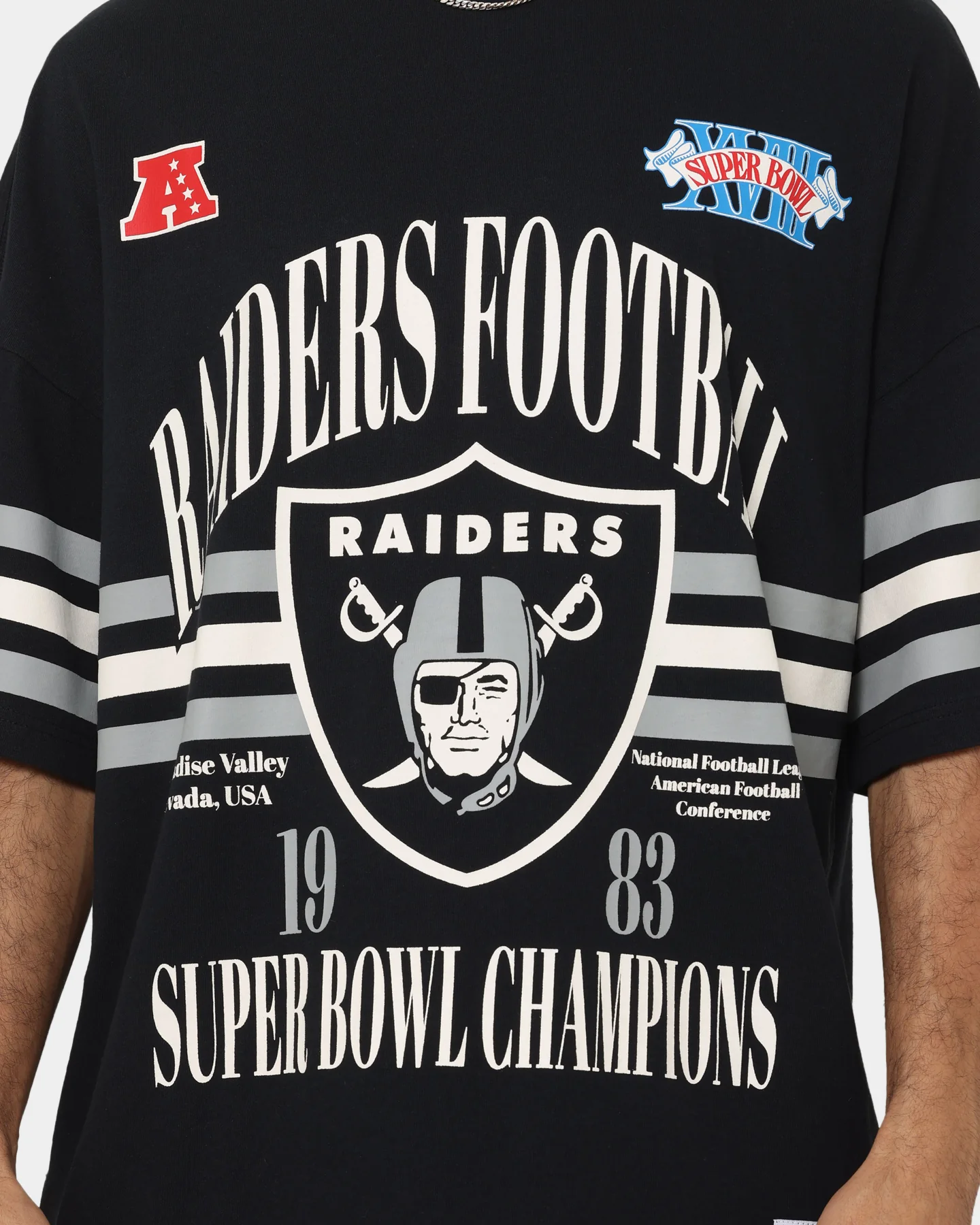 Majestic Athletic Las Vegas Raiders Champion Arch Stripe Oversized T-Shirt Faded Black - Image 3