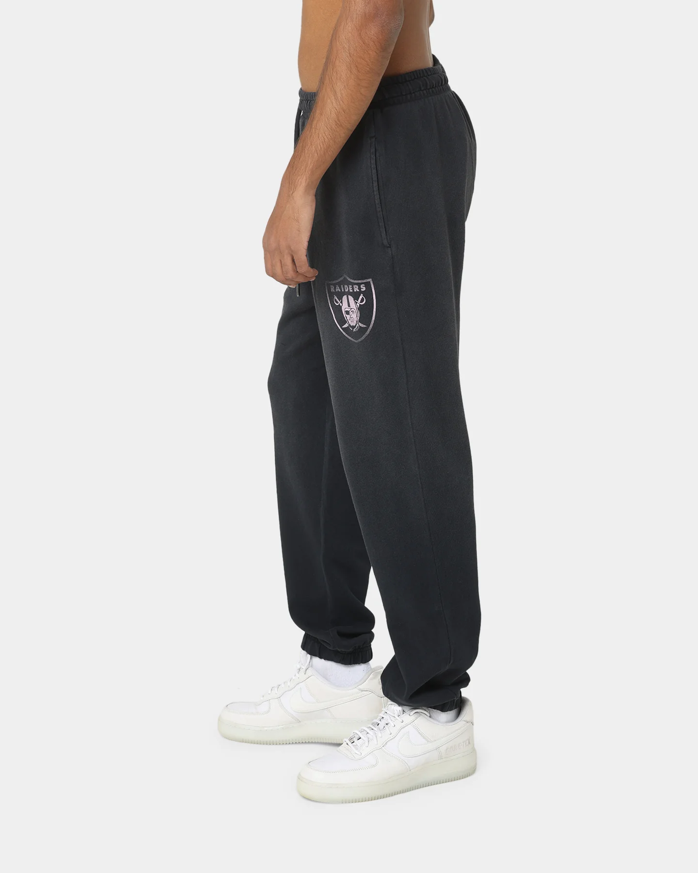 Majestic Athletic Las Vegas Raiders Solarised Contrast Logo Track Pants Faded Black - Image 5