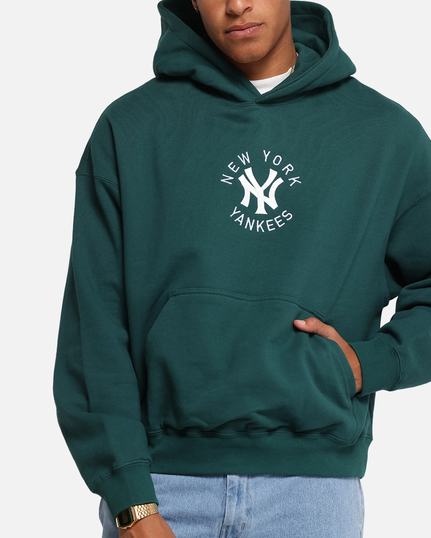 Majestic Athletic New York Yankees Mid Crest Boxy Hoodie Emerald - Image 6