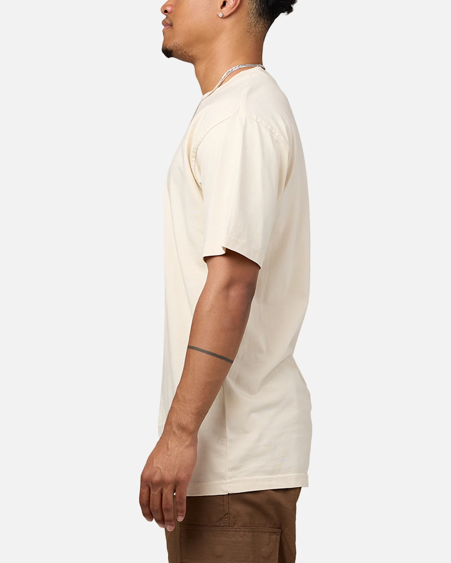 Market Peace Bear T-Shirt Ecru - Image 5