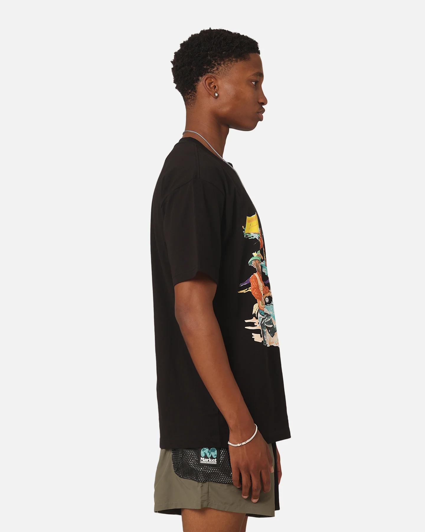 Market Sportsman Bear T-Shirt Black - Image 5