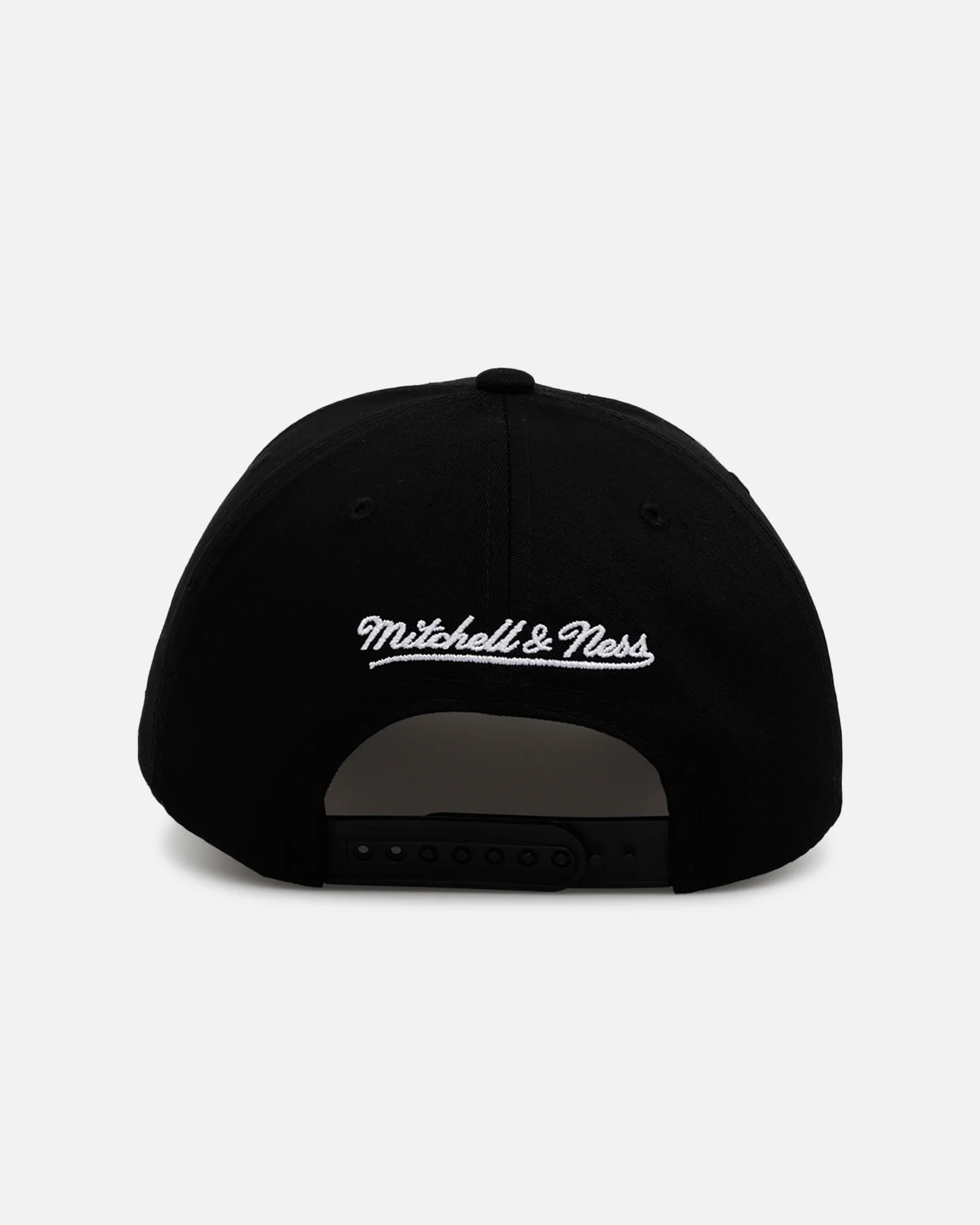 Mitchell & Mess Oregon Ducks 'Shadow Script' Pro Pinch Snapback Black - Image 2