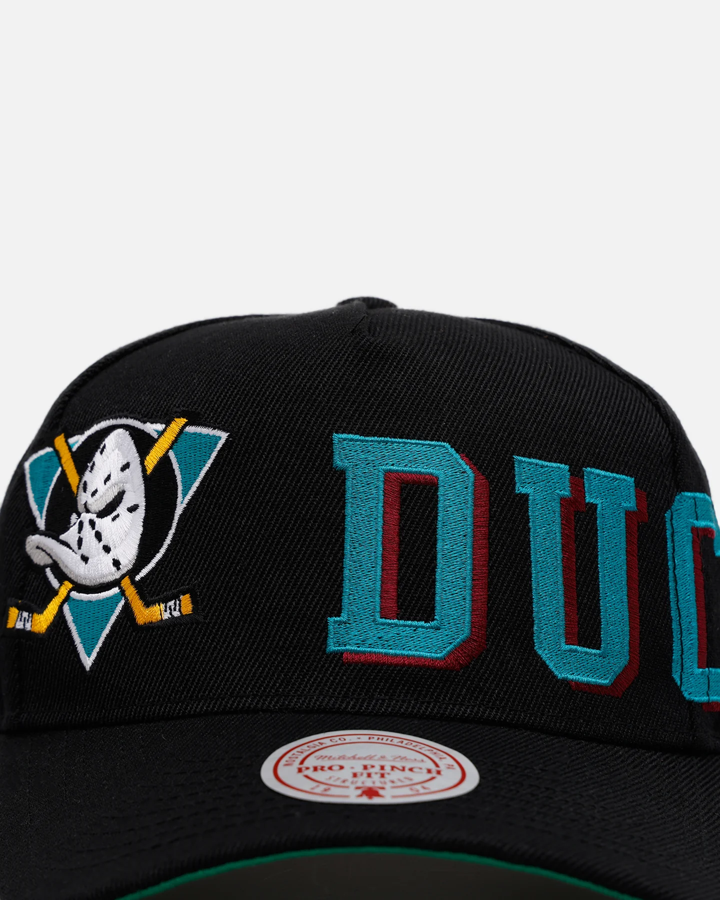 Mitchell & Ness Anaheim Ducks 'Busted' Pro Pinch Snapback Black - Image 5