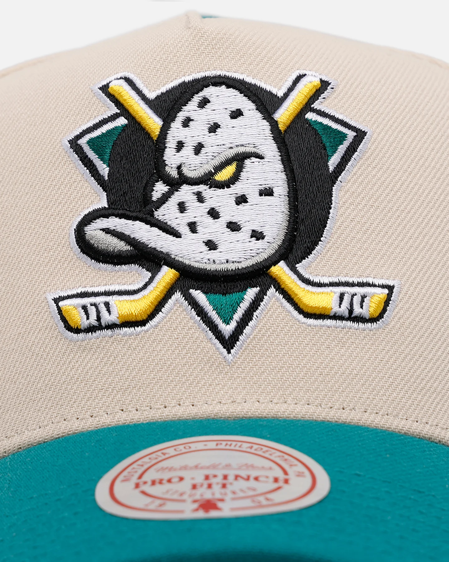 Mitchell & Ness Anaheim Ducks 'Ducks Variety Pack' Pro Pinch Snapback Natural/Green - Image 5