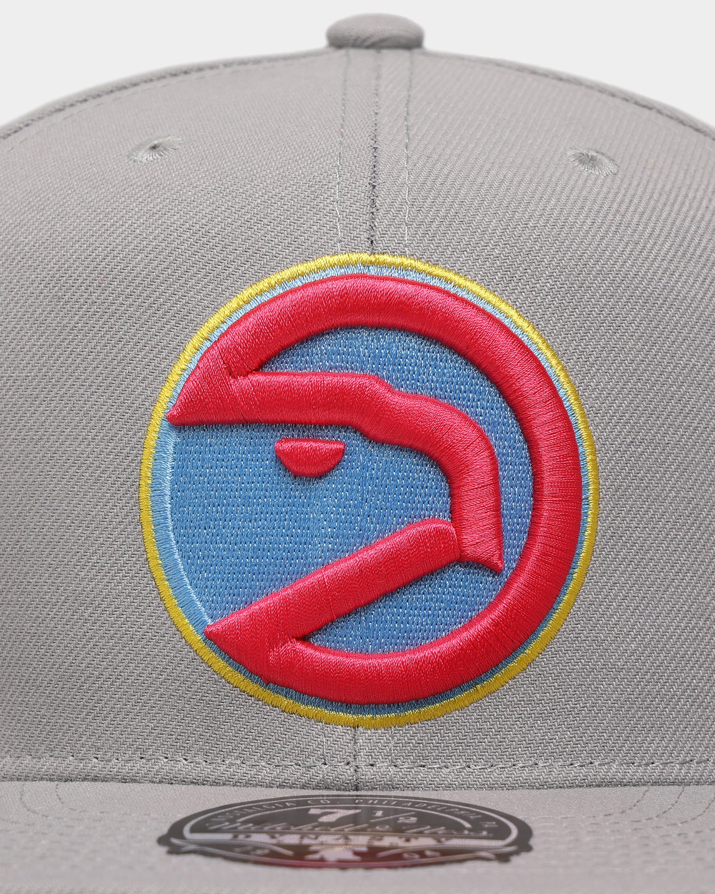 Mitchell & Ness Atlanta Hawks 'Til Dawn' Fitted Grey - Image 5