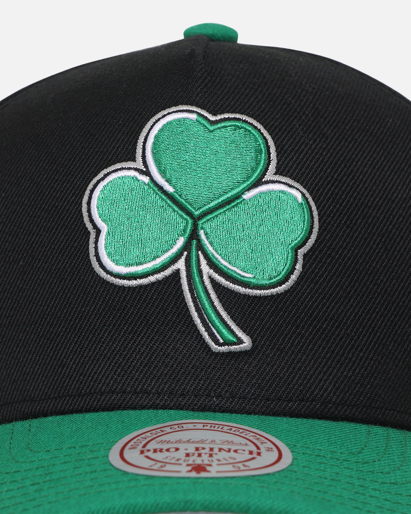 Mitchell & Ness Boston Celtics 'Luck of the Irish' Pro Crown Snapback Black/Green - Image 5