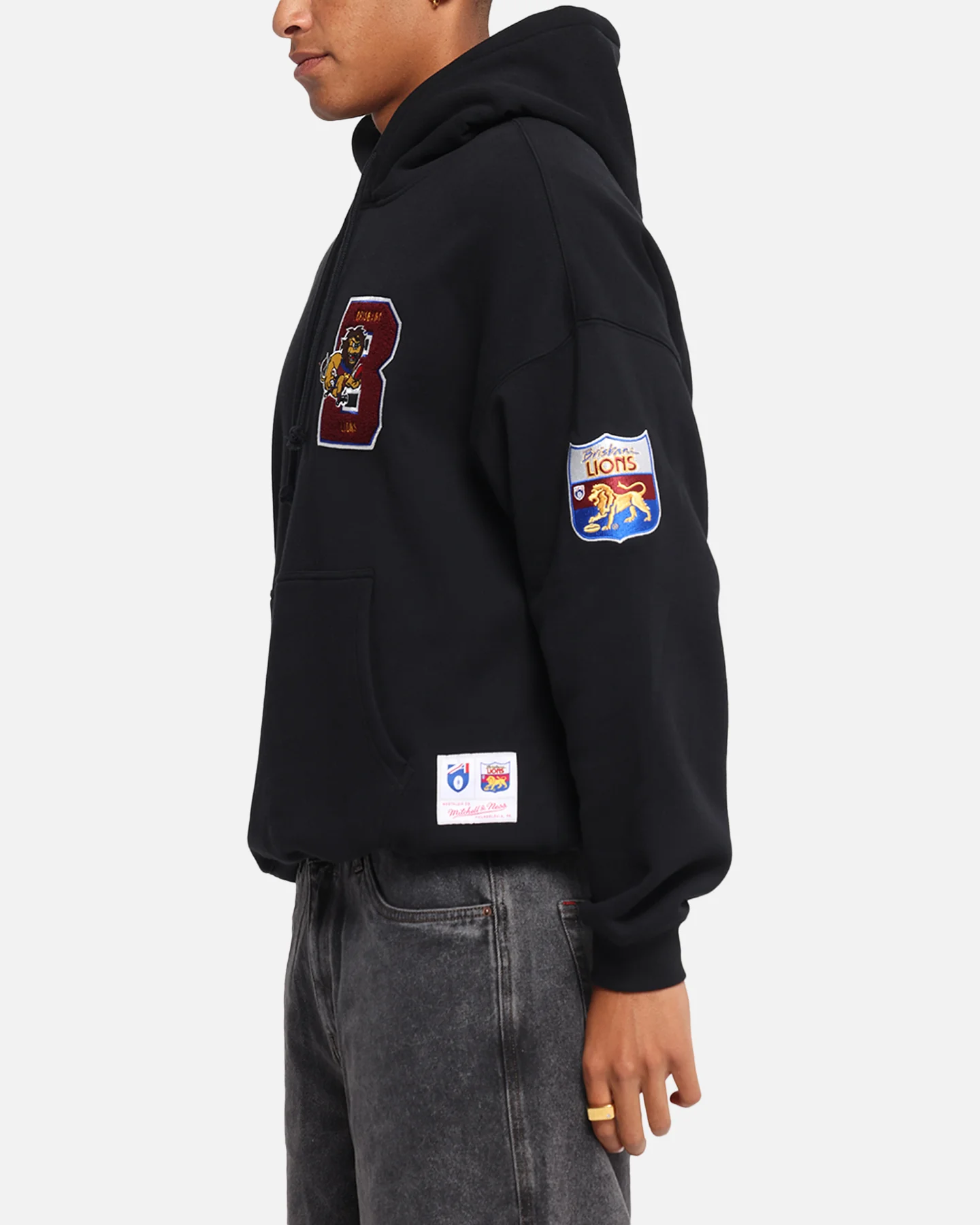 Mitchell & Ness Brisbane Lions Team Hoodie Solid Black - Image 6