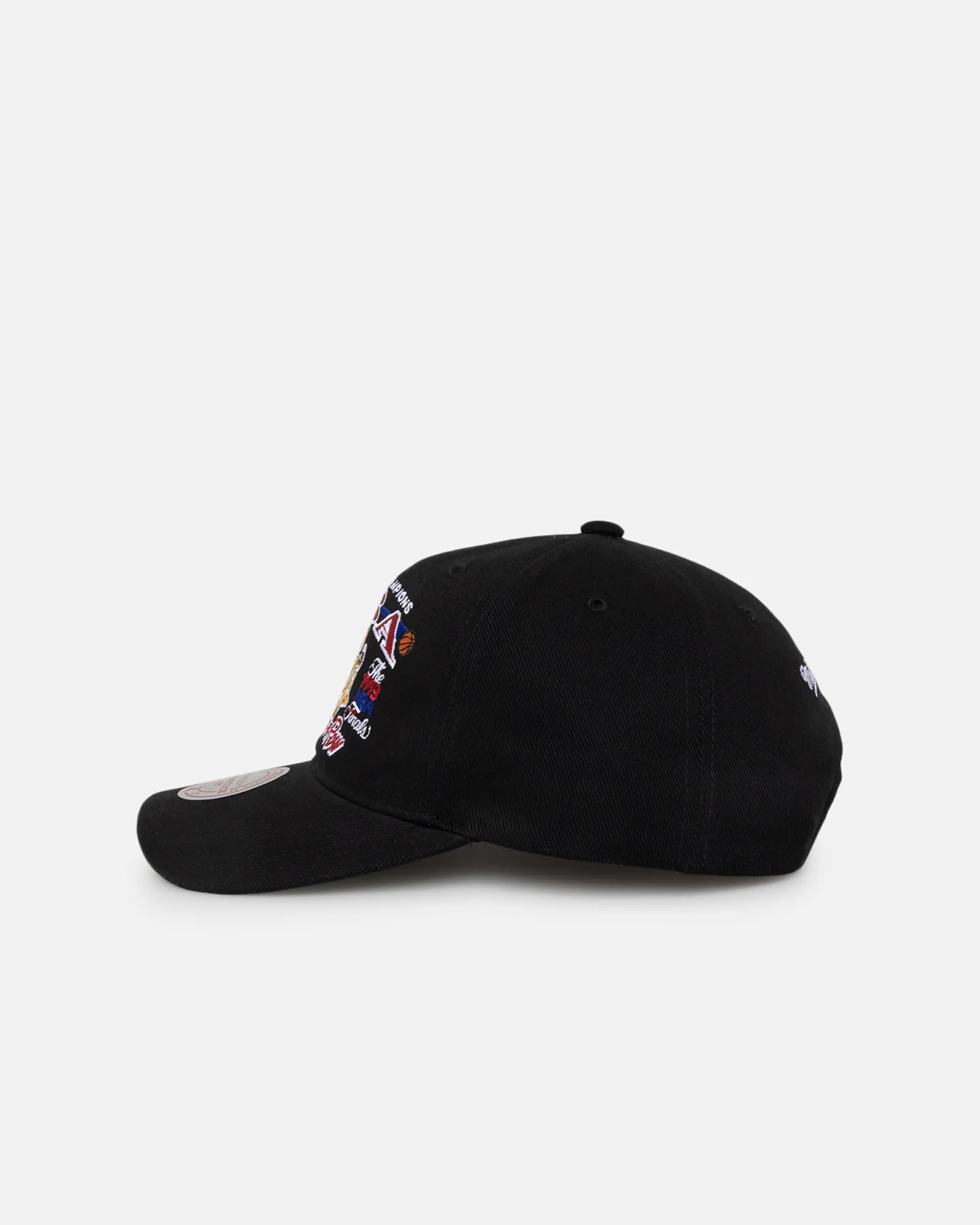 Mitchell & Ness Chicago Bulls NBA Finals Pro Crown Snapback Black - Image 4