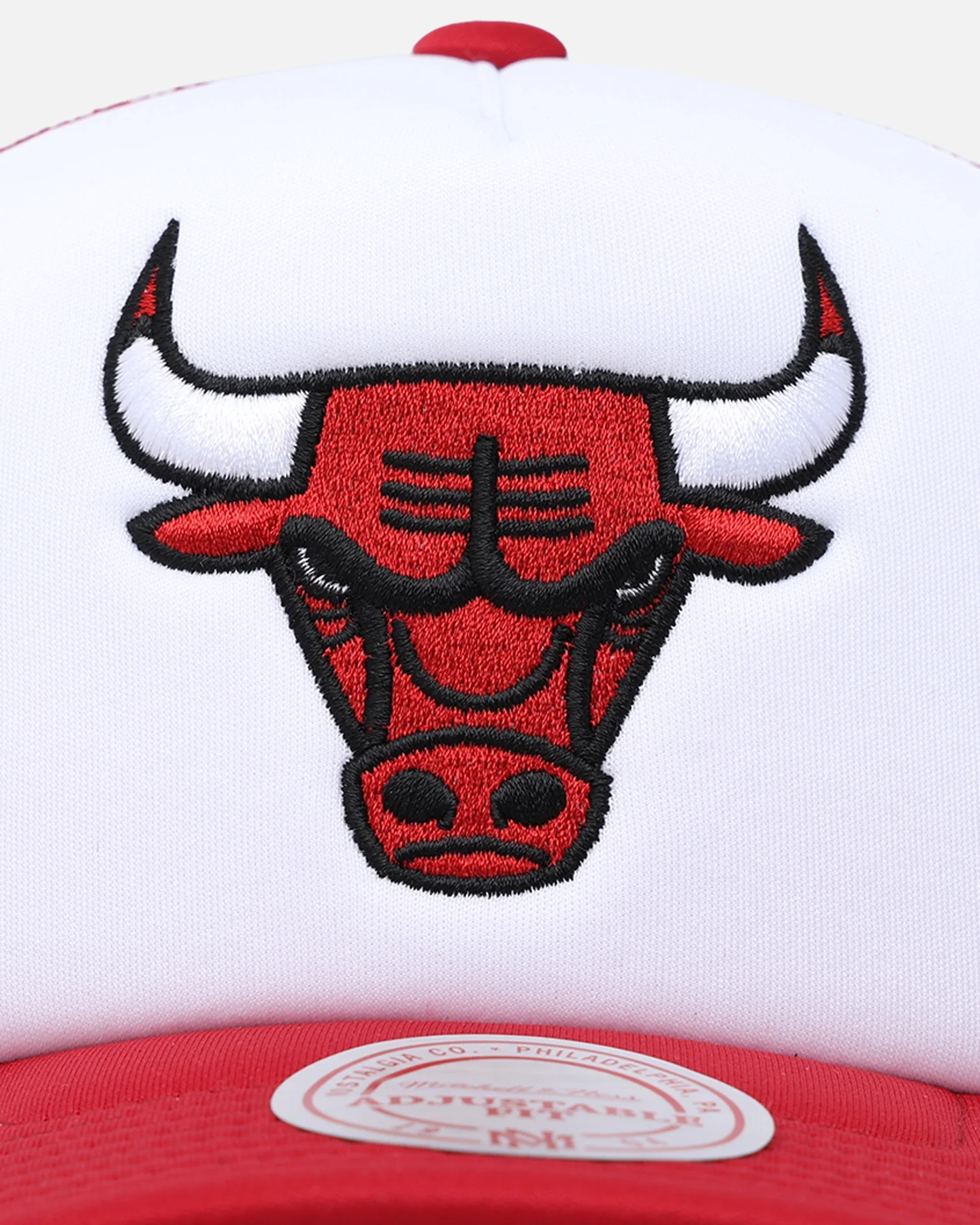 Mitchell & Ness Chicago Bulls Team Foam Trucker Snapback Red/White - Image 5