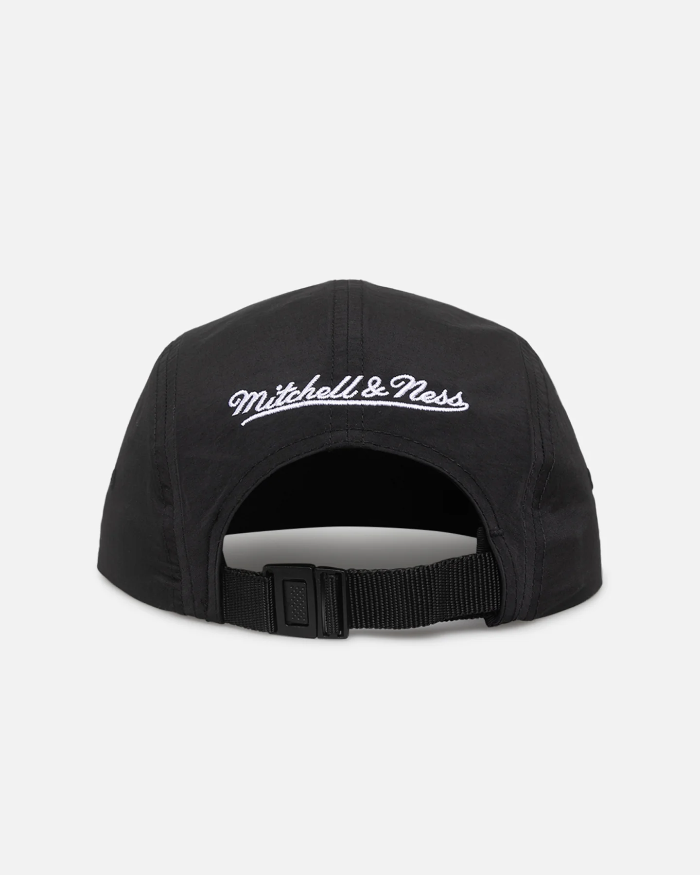 Mitchell & Ness Chicago Bulls Team Logo Camper Strapback Black - Image 2