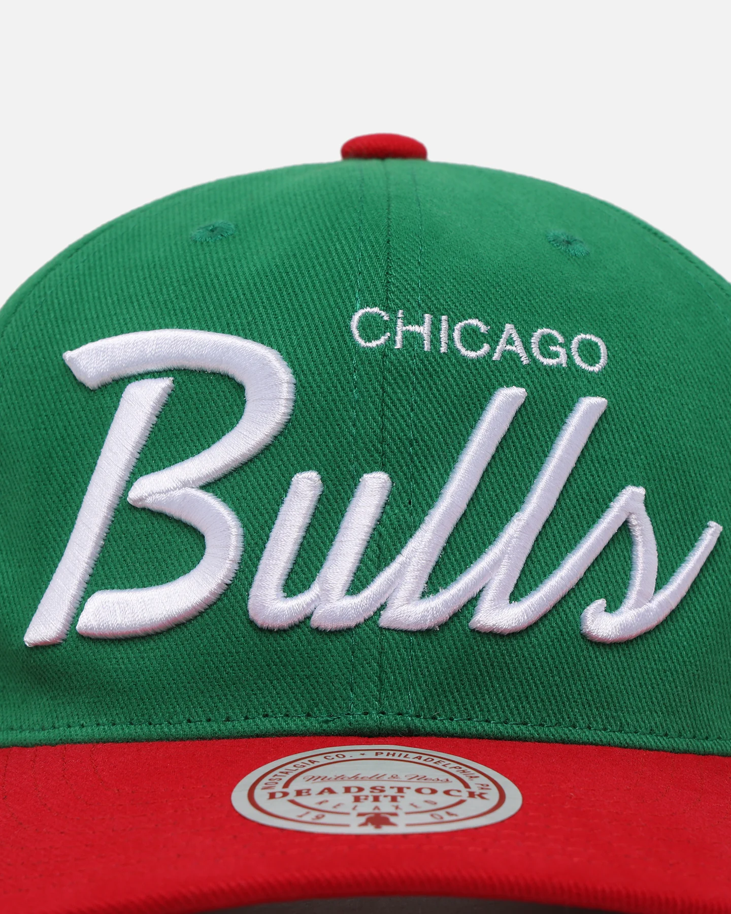 Mitchell & Ness Chicago Bulls 'Viva Mexico Script' Deadstock Snapback Green/Red - Image 5