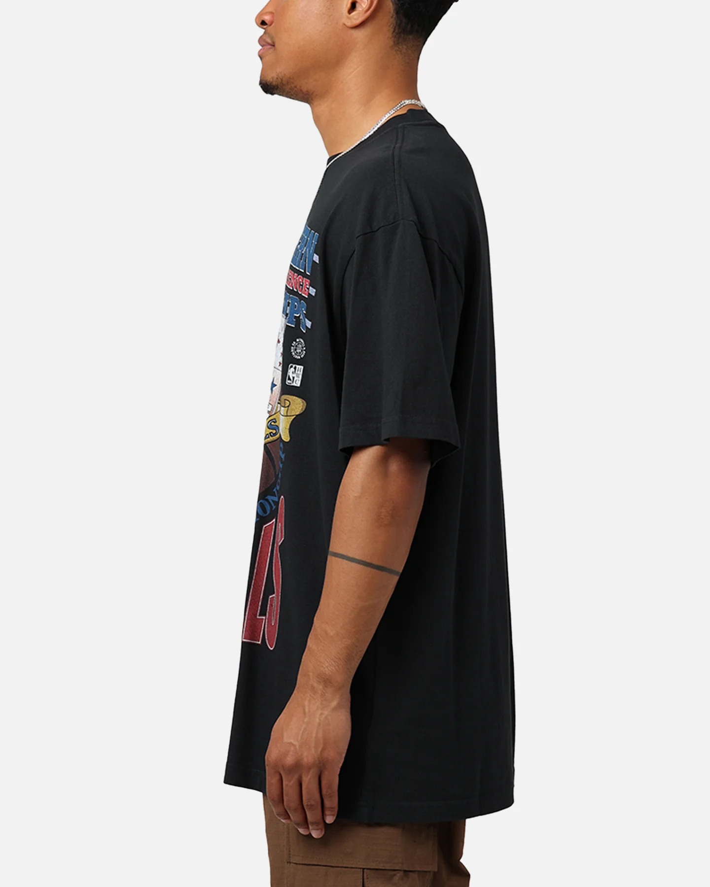 Mitchell & Ness Chicago Bulls Vs. Phoenix Suns T-Shirt Faded Black - Image 5