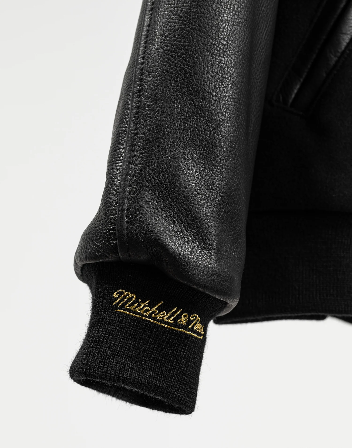 CULTURE KINGS 10 YEAR ANNIVERSARY PACK BLACK/GOLD - Image 4