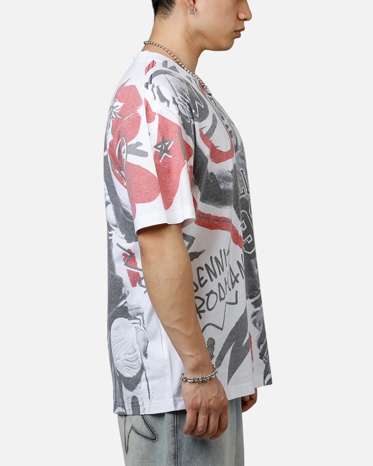 Mitchell & Ness Dennis Rodman Showstopper T-Shirt Red - Image 4