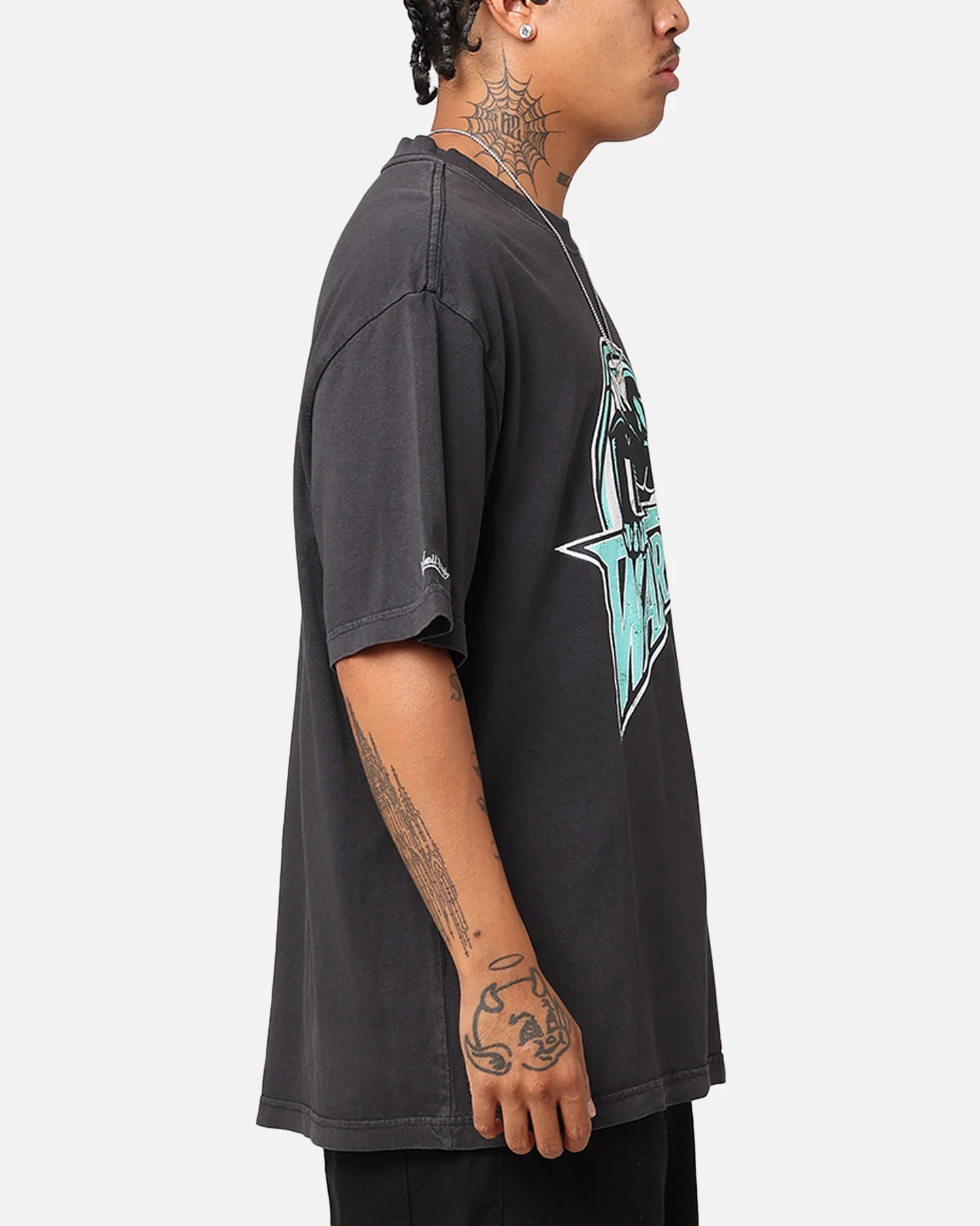 Mitchell & Ness Golden State Warriors Ice Blue Logo T-Shirt Faded Black - Image 4