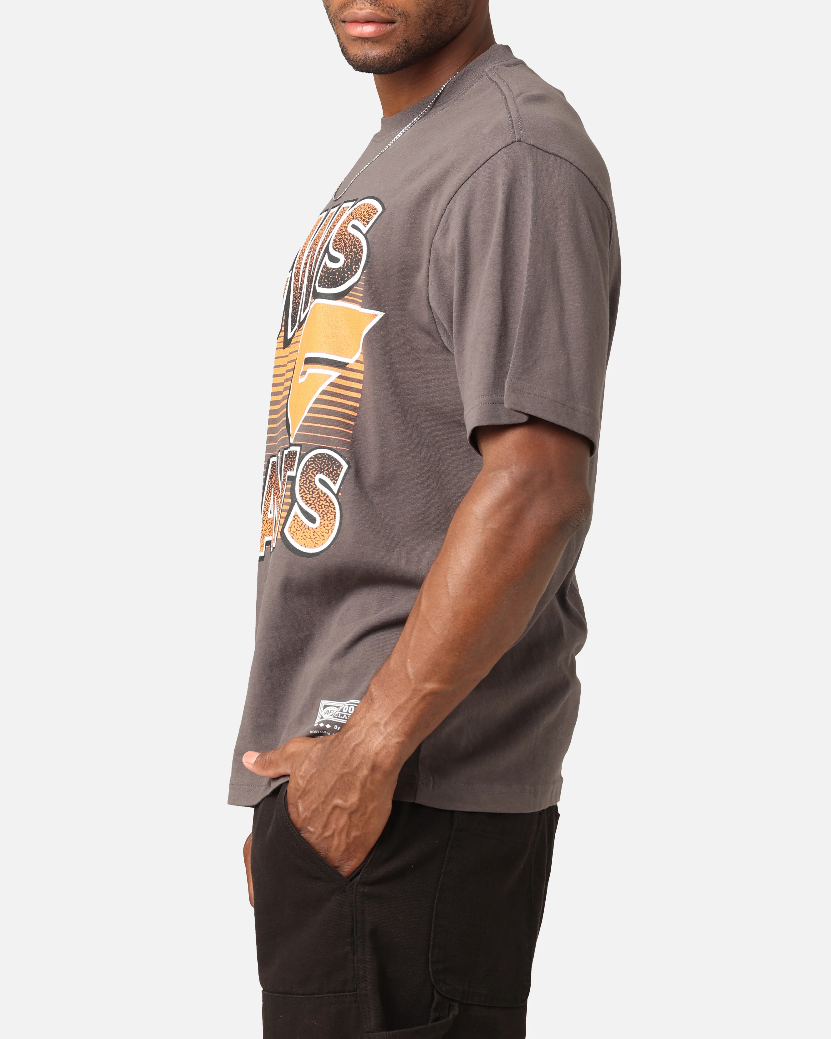 Mitchell & Ness Greater Western Sydney Giants Inline Stack T-Shirt Faded Black - Image 7