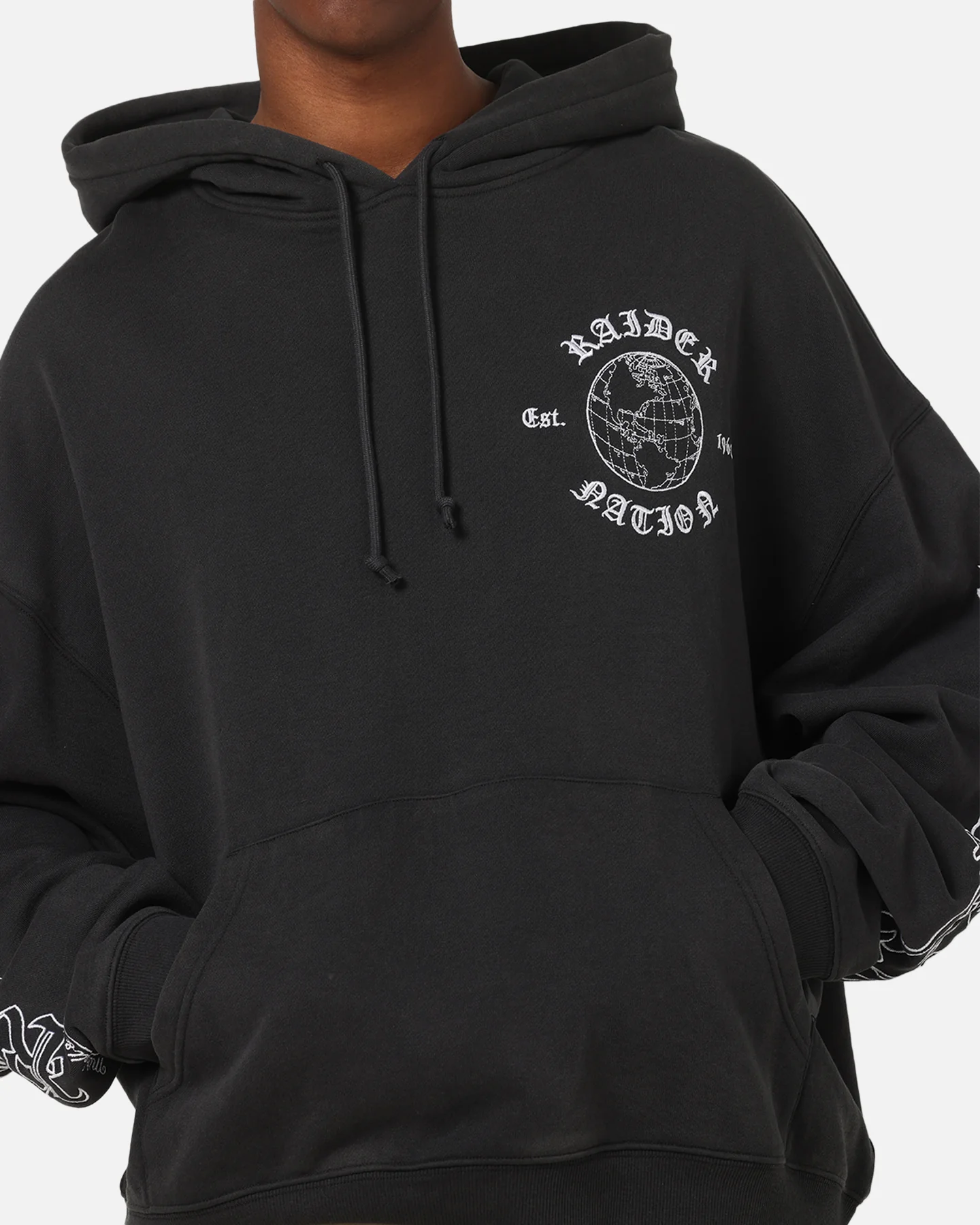 Mitchell & Ness Las Vegas Raiders Nation Hoodie Black - Image 8