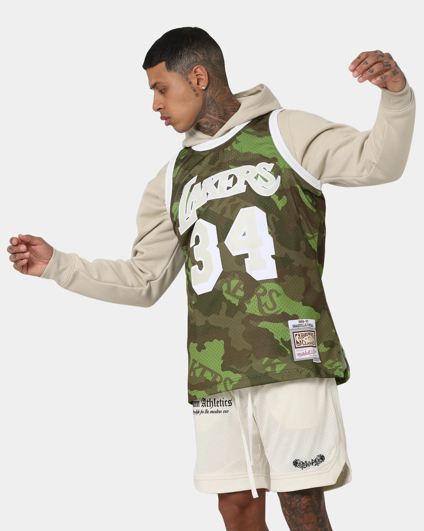 Mitchell & Ness Los Angeles Lakers '96-'97 Camo Swing Jersey Green Camo - Image 7