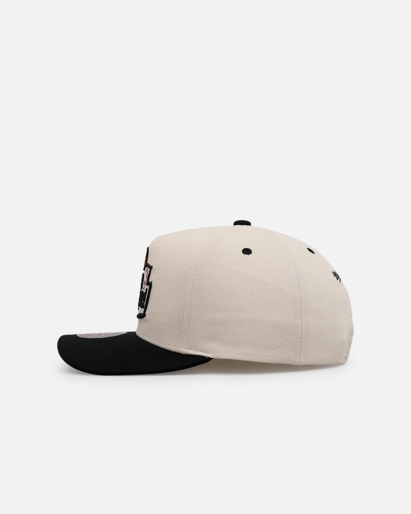 Mitchell & Ness Los Angeles Lakers 'I Love This Game' Pro Pinch Snapback Natural/Black - Image 4