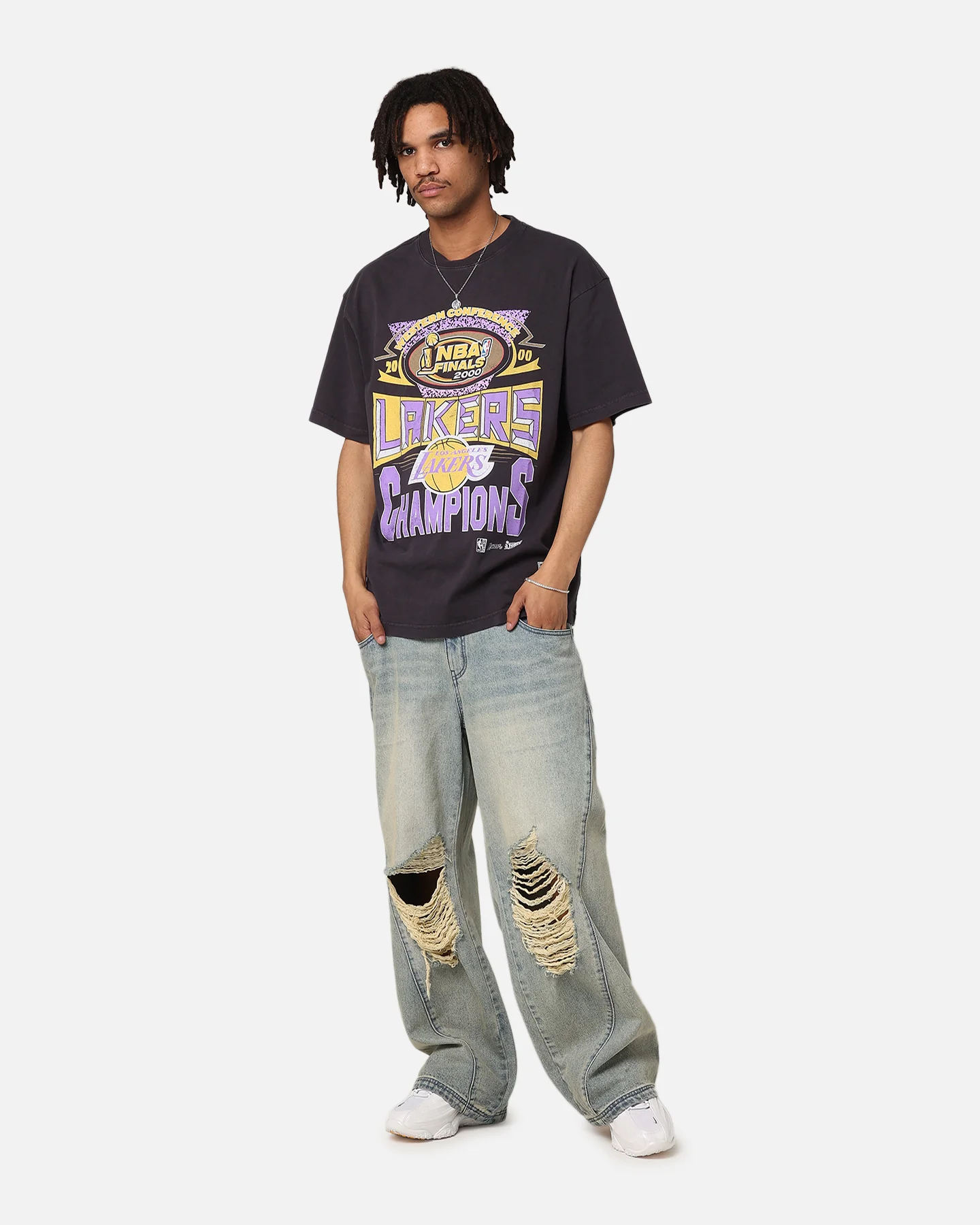 Mitchell & Ness Los Angeles Lakers Road to Finals T-Shirt Overdyed Black - Image 3
