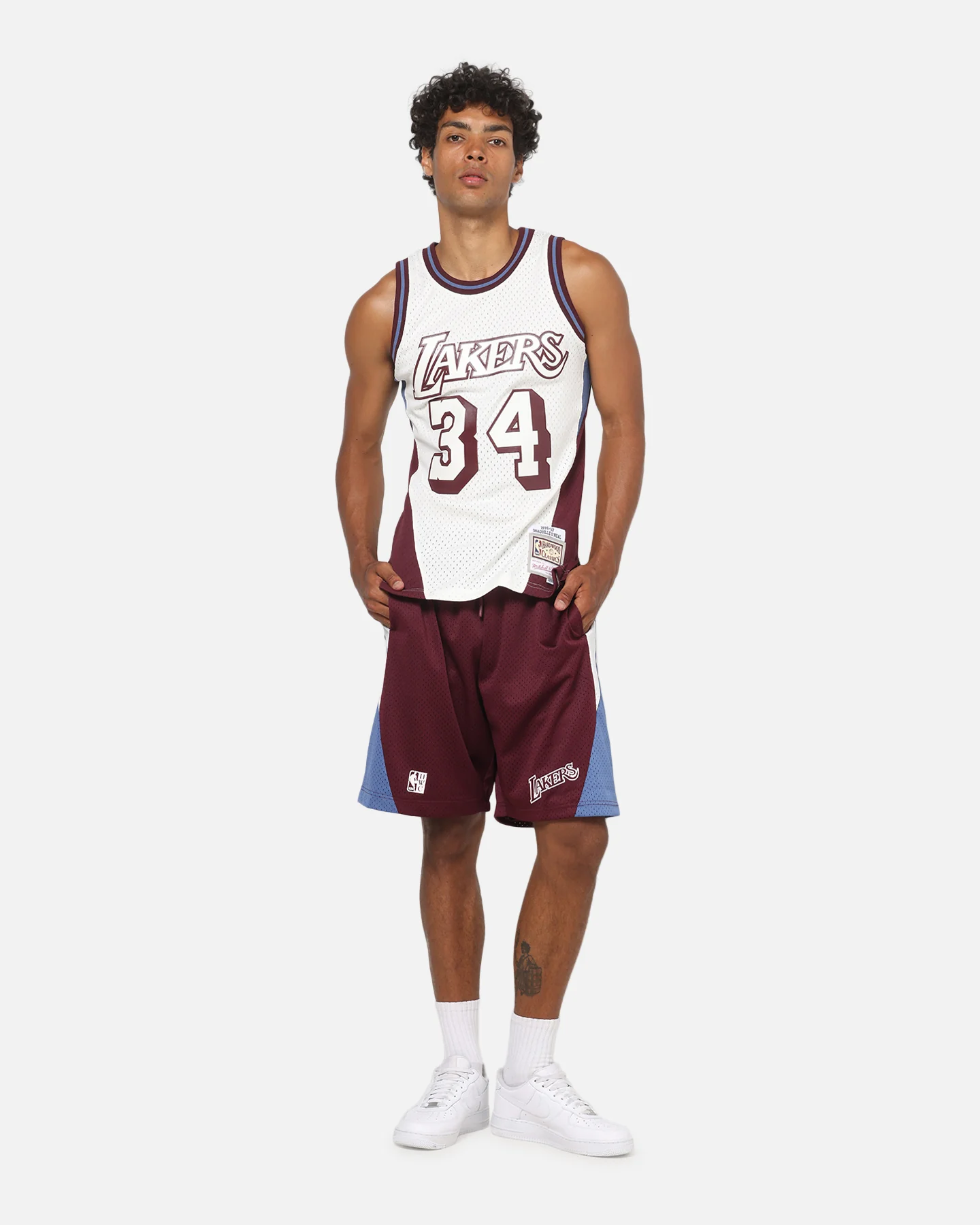 Mitchell & Ness Los Angeles Lakers Shaquille O'Neal Millenium Jersey White/Brown - Image 3