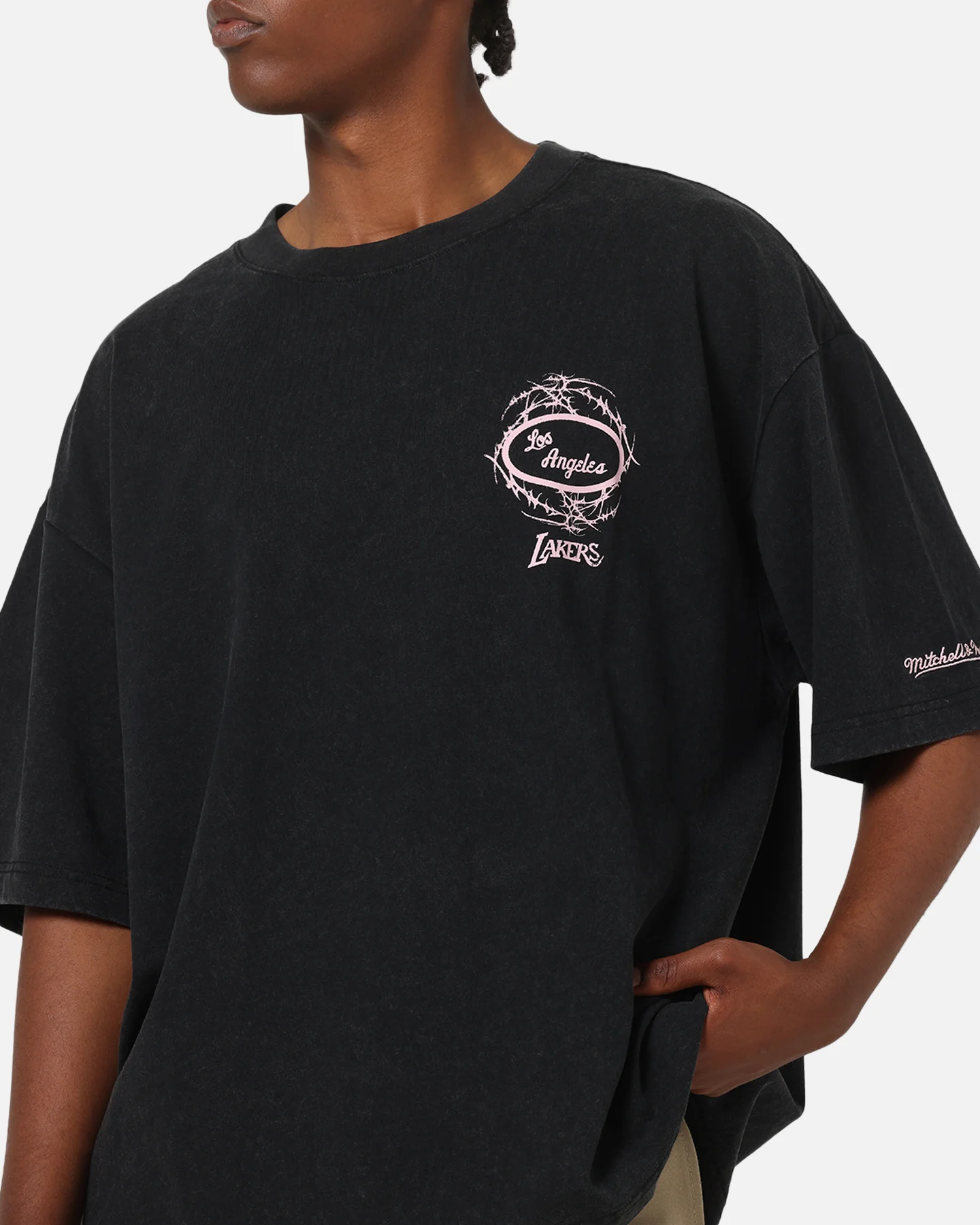 Mitchell & Ness Los Angeles Lakers Sigilism T-Shirt Black - Image 8
