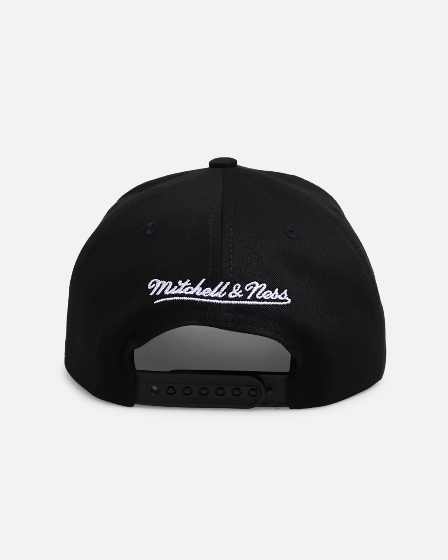 Mitchell & Ness Los Angeles Lakers 'Upside Down Logo' Pro Pinch Snapback Black - Image 2