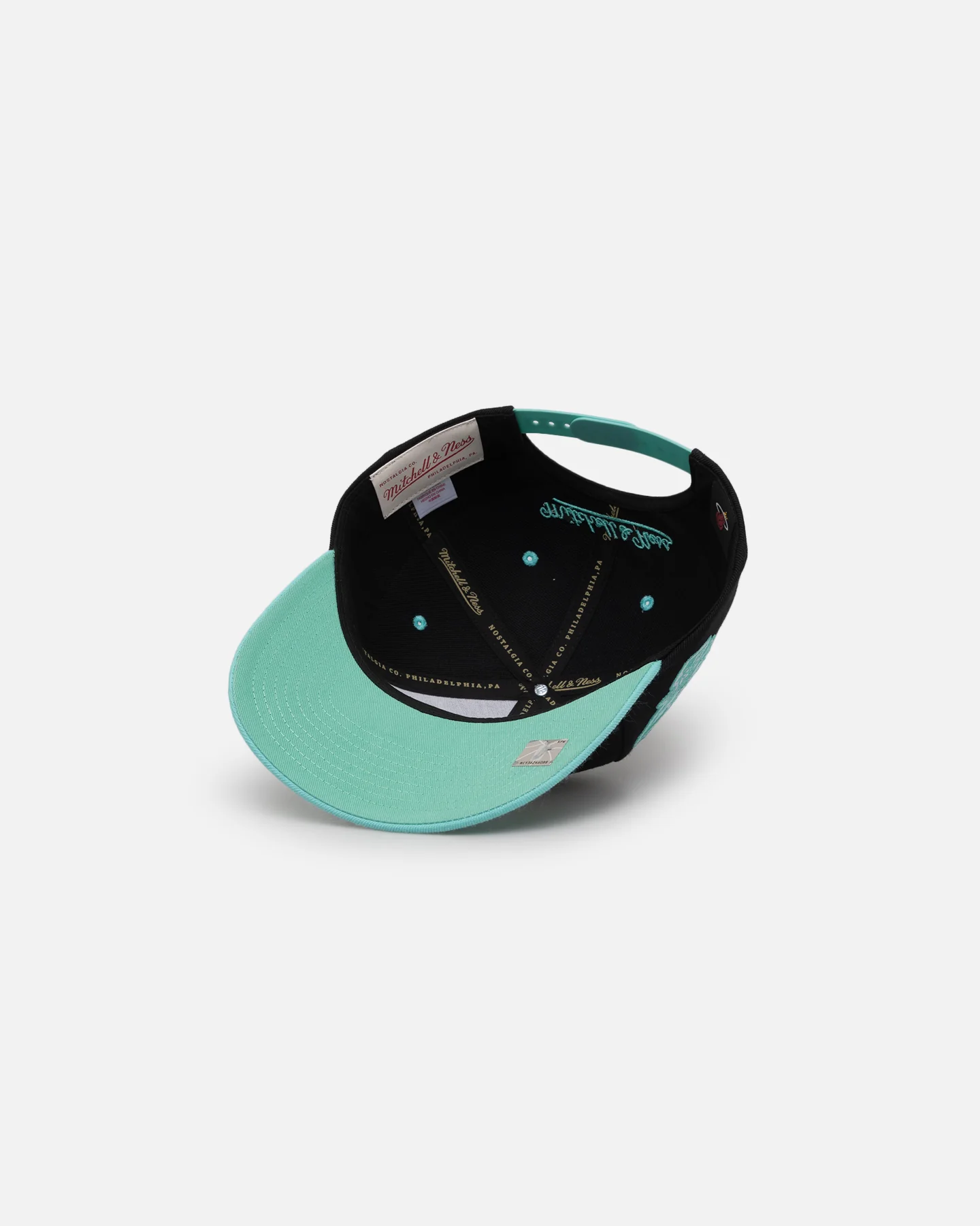 Mitchell & Ness Miami Heat "Ice Blue" Script Origin Snapback Black/Ice Blue - Image 6