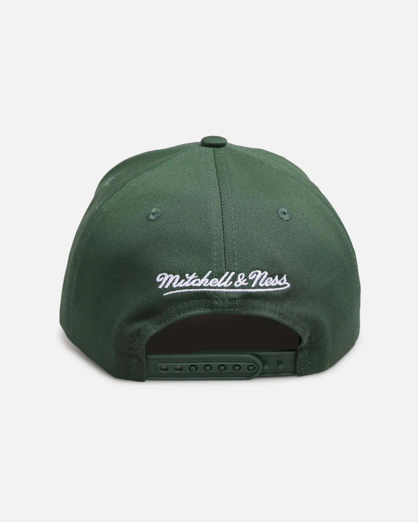 Mitchell & Ness Milwaukee Bucks 'Upside Down Logo' Pro Pinch Snapback Green - Image 2