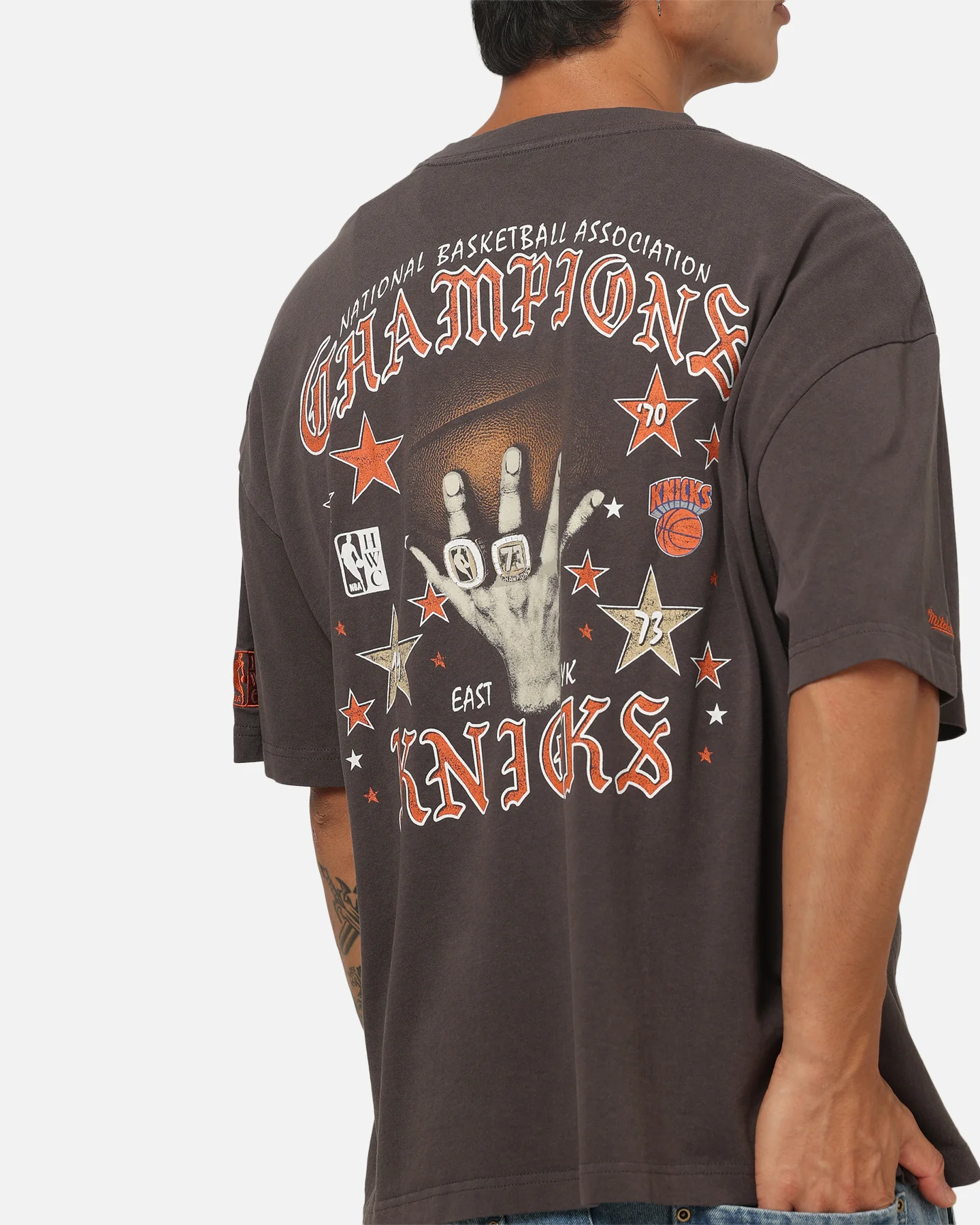 Mitchell & Ness New York Knicks Blackletter Champs Box T-Shirt Slate - Image 8