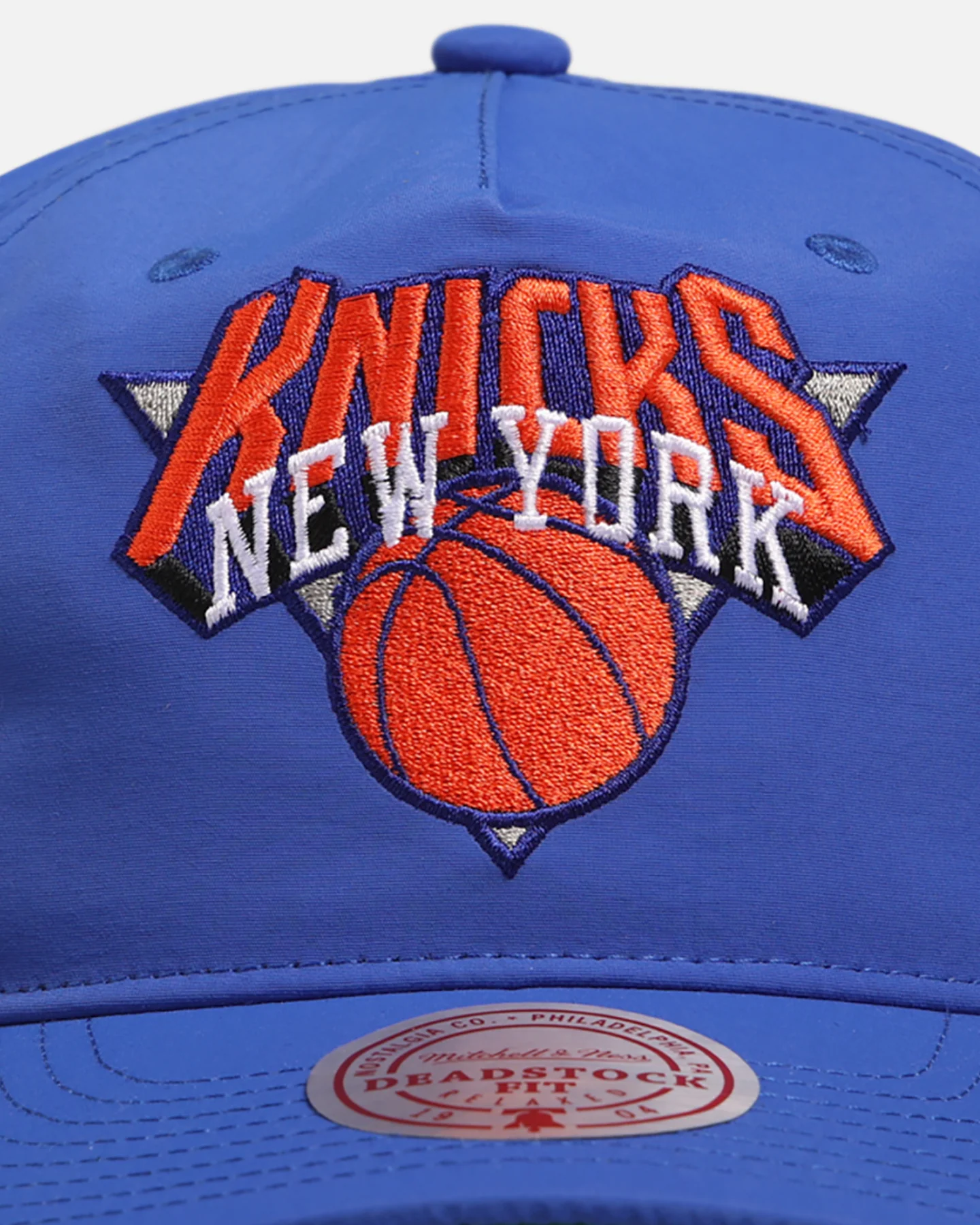 Mitchell & Ness New York Knicks 'Origin' Deadstock Snapback Blue - Image 5