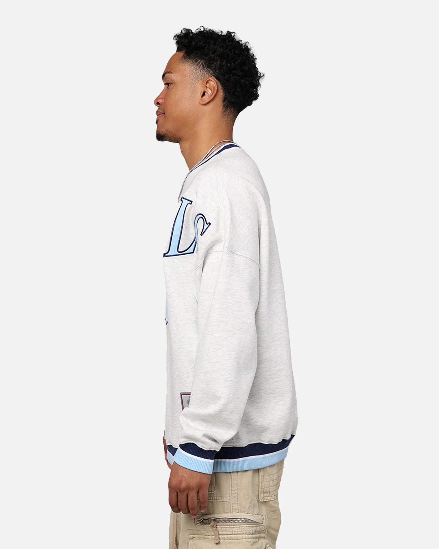 Mitchell & Ness North Carolina Tar Heels Shooting Crewneck Silver Marle - Image 5