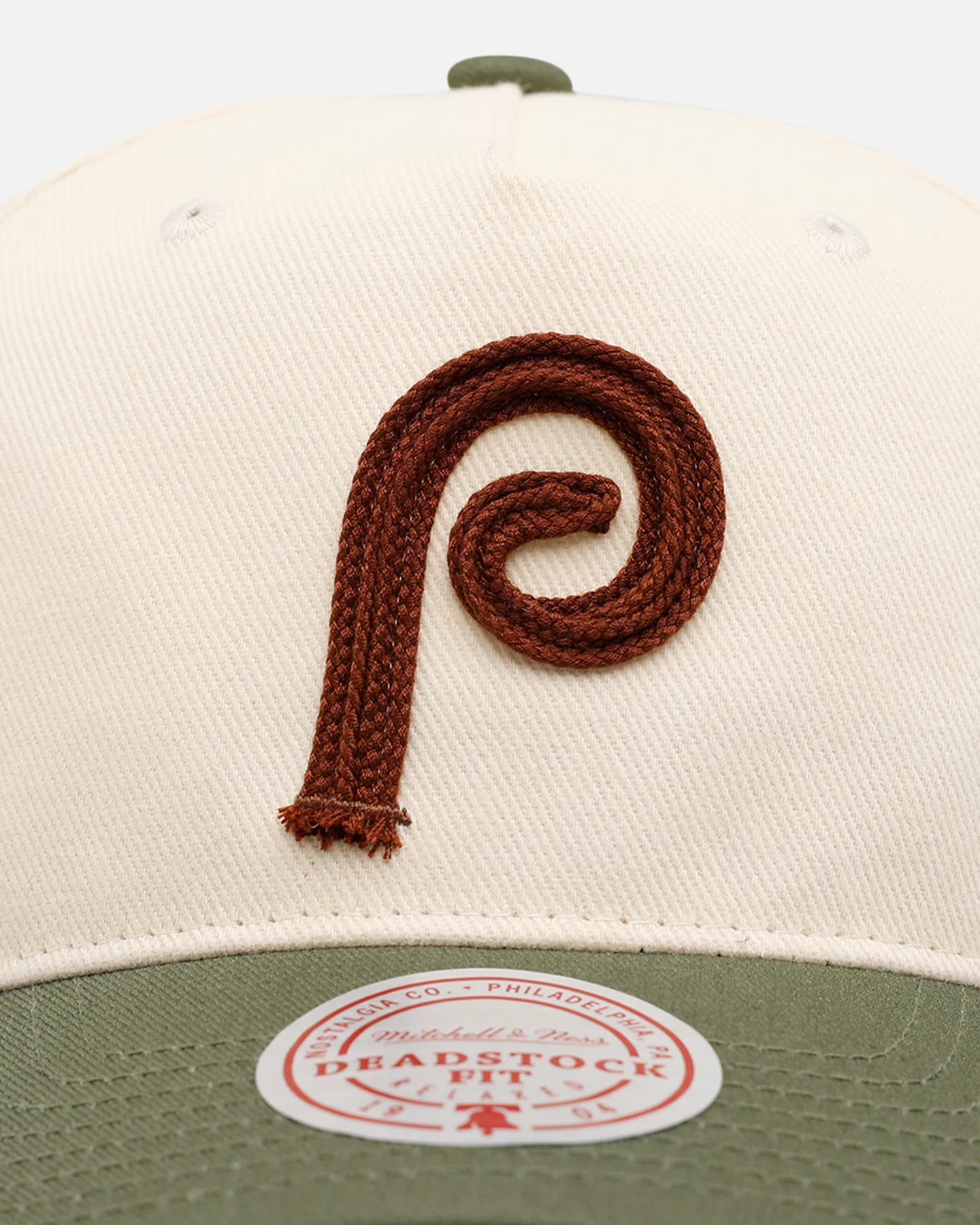 Mitchell & Ness Philadelphia Phillies 'Hand Stitch' Deadstock Snapback Olive - Image 5