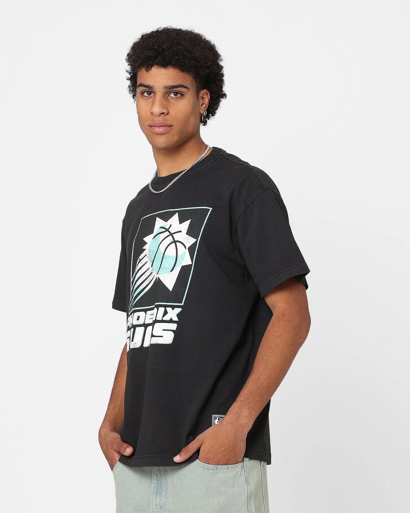 Mitchell & Ness Phoenix Suns Ice Blue Logo T-Shirt Faded Black - Image 6