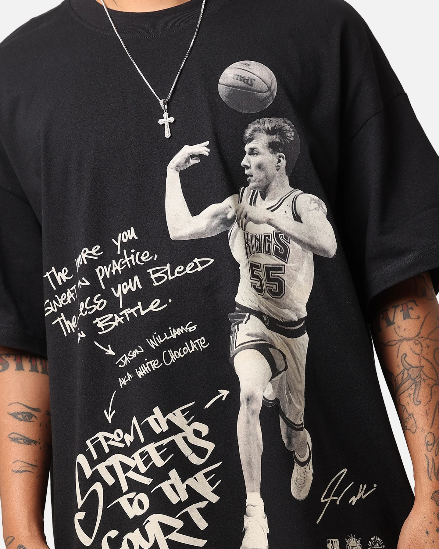 Mitchell & Ness Sacramento Kings Jason Williams Streetball T-Shirt Faded Black - Image 6
