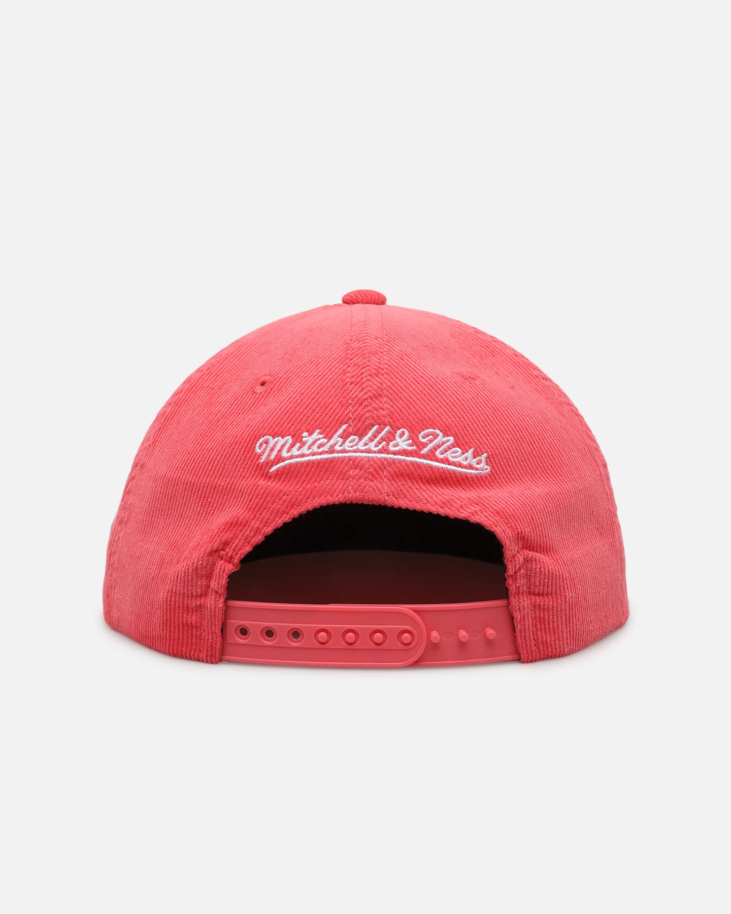 Mitchell & Ness San Antonio Spurs Centre Circle Origin Snapback Pink - Image 3