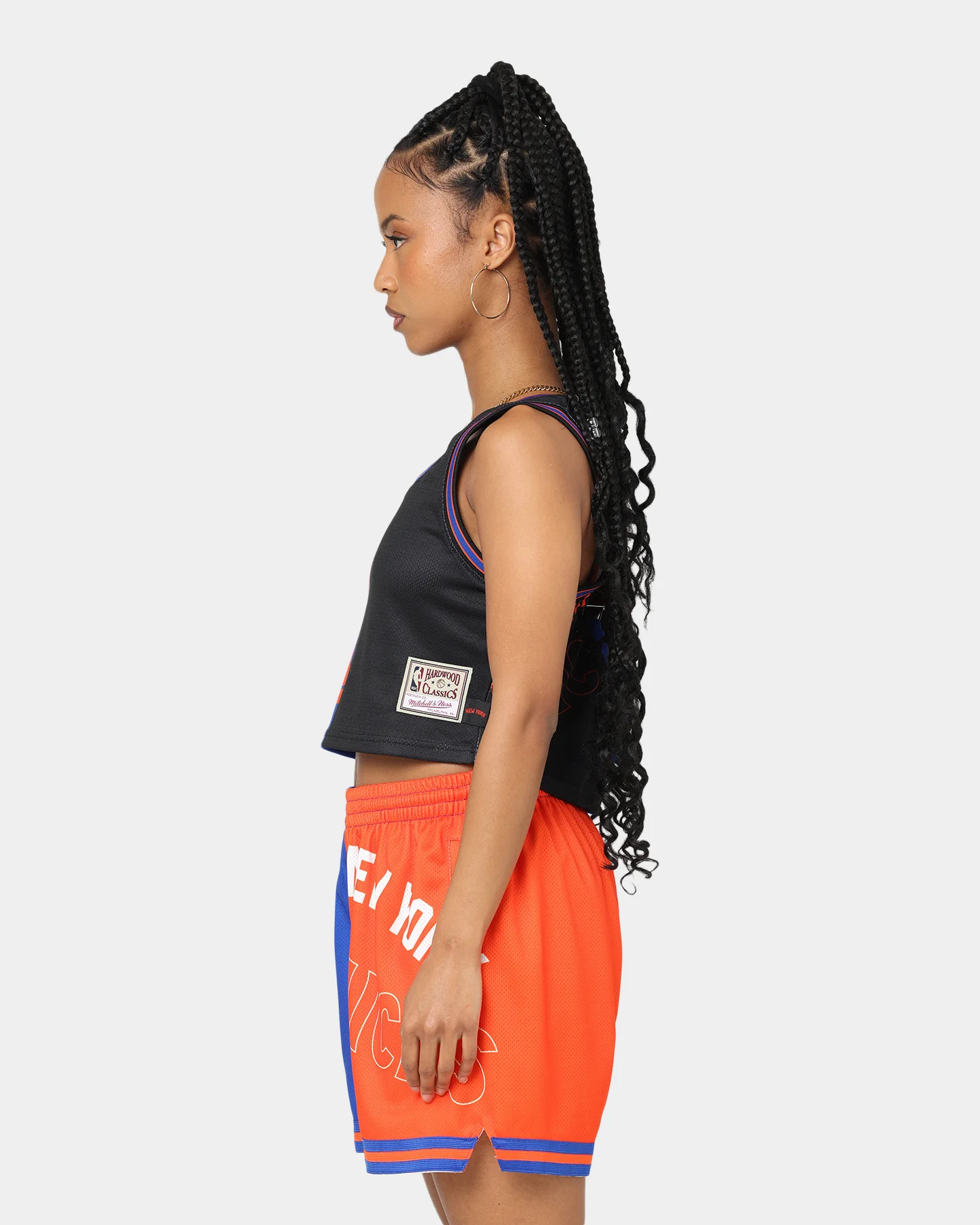 Mitchell & Ness Women's New York Knicks Big Face 5.0 Crop Tank Top Blue - Image 6