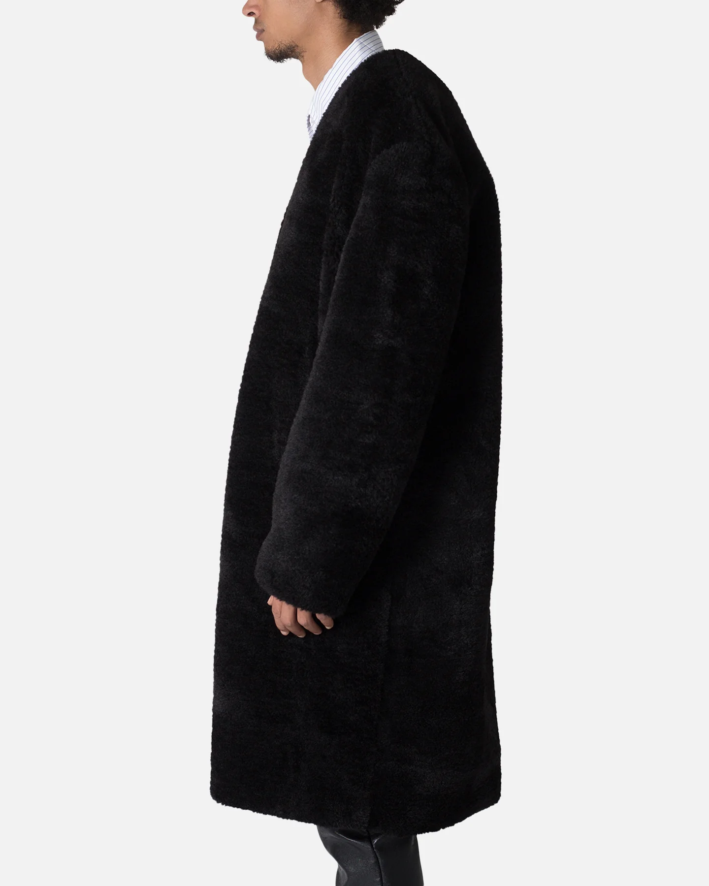 MNML Faux Fur Coat Black - Image 3