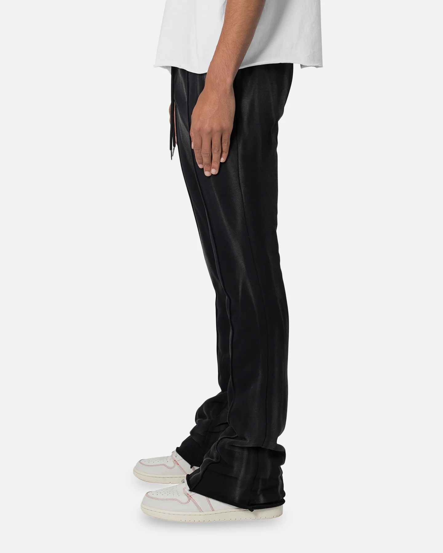 MNML French Terry Flare Sweatpants Black - Image 3